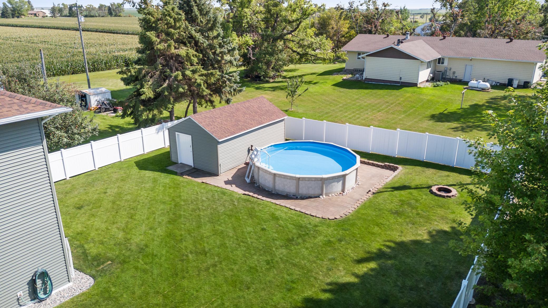 main property photo 36