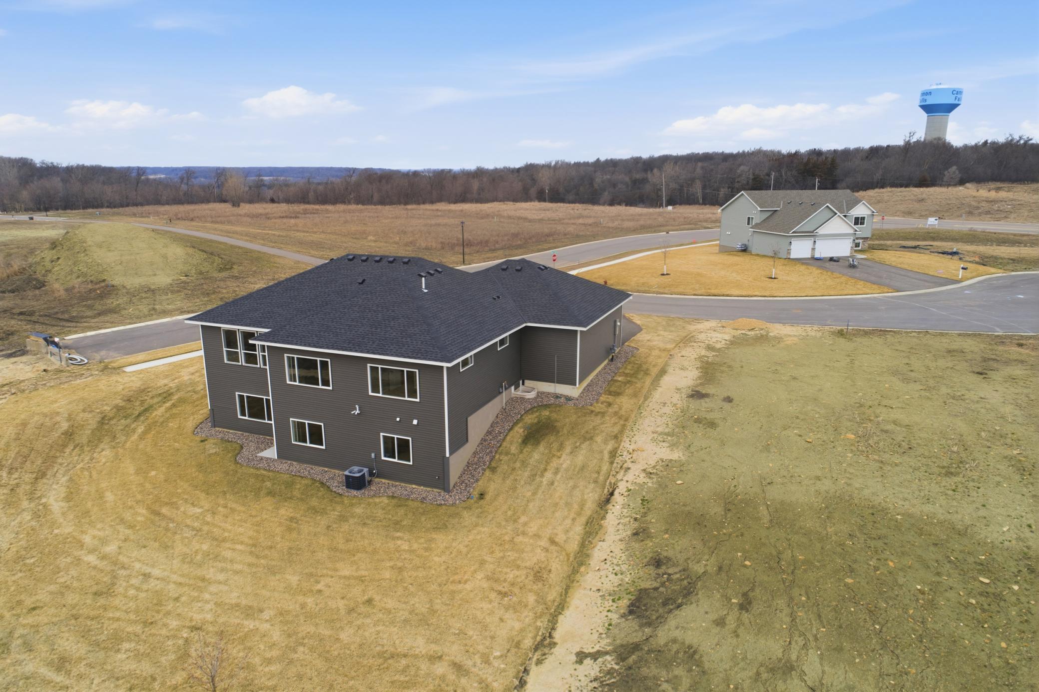 main property photo 47