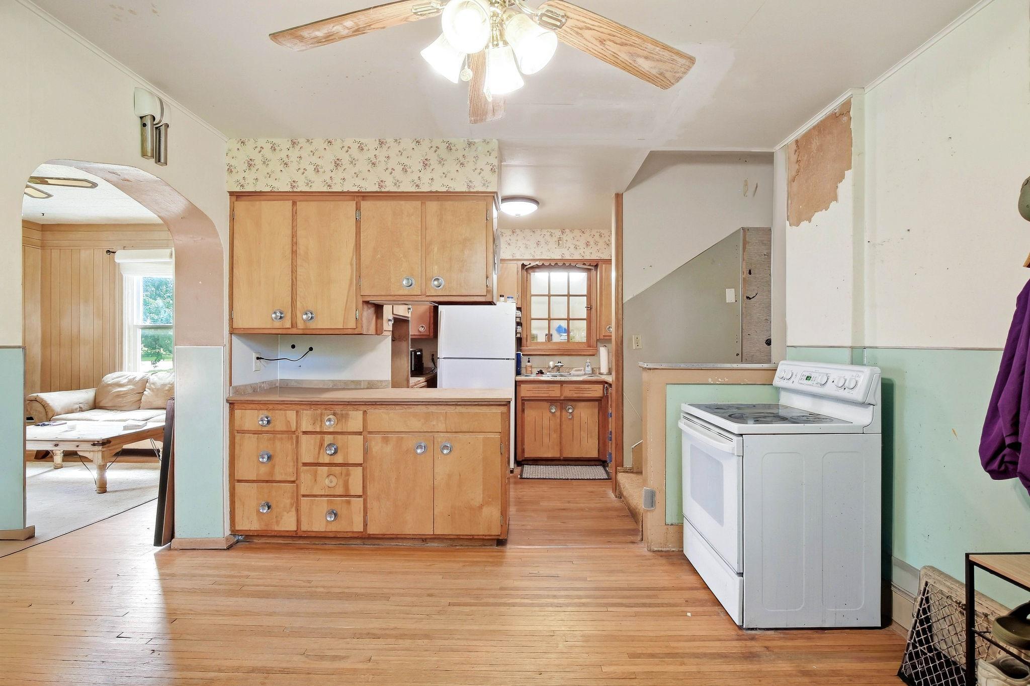 main property photo 5