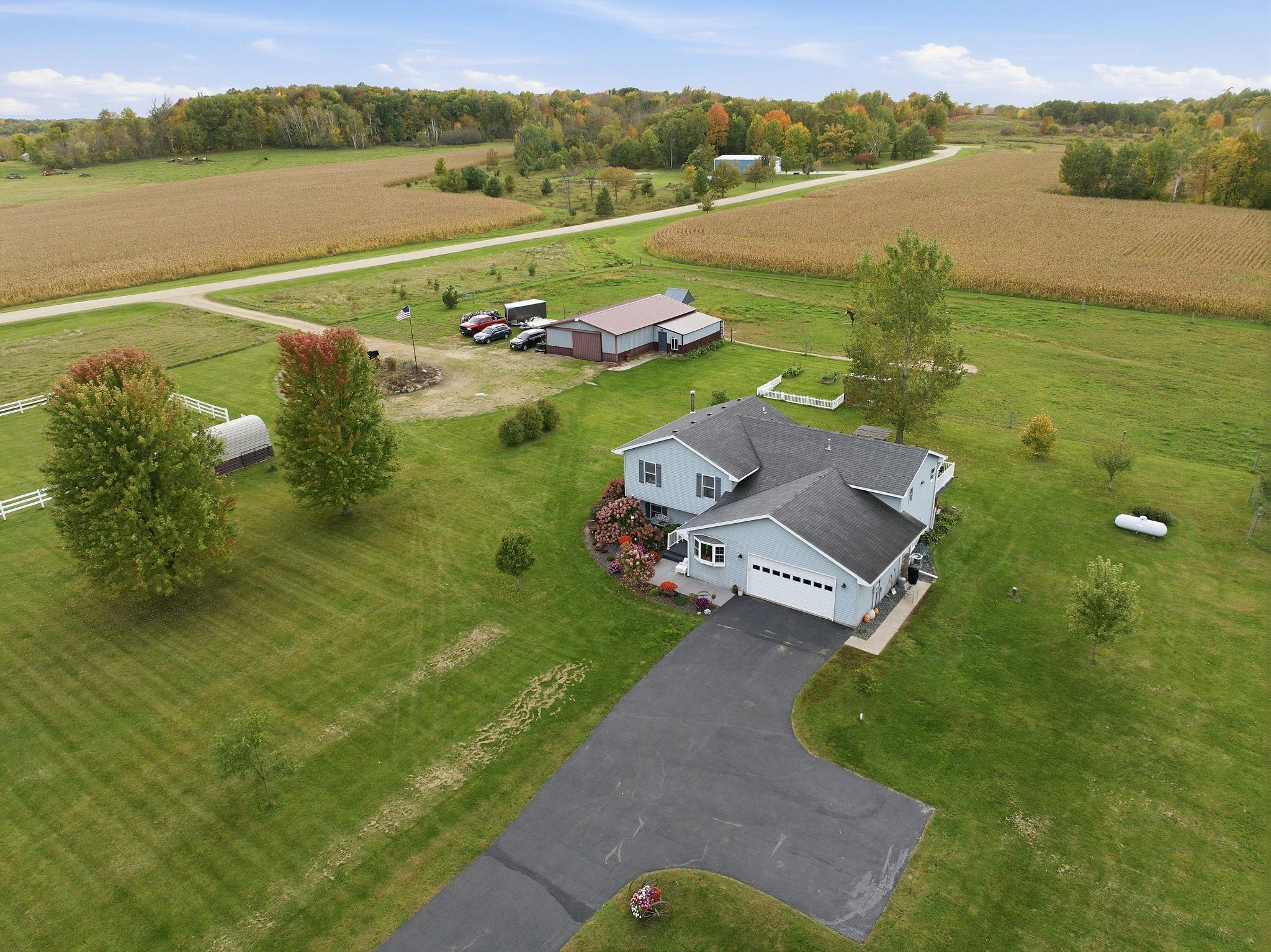 main property photo 45