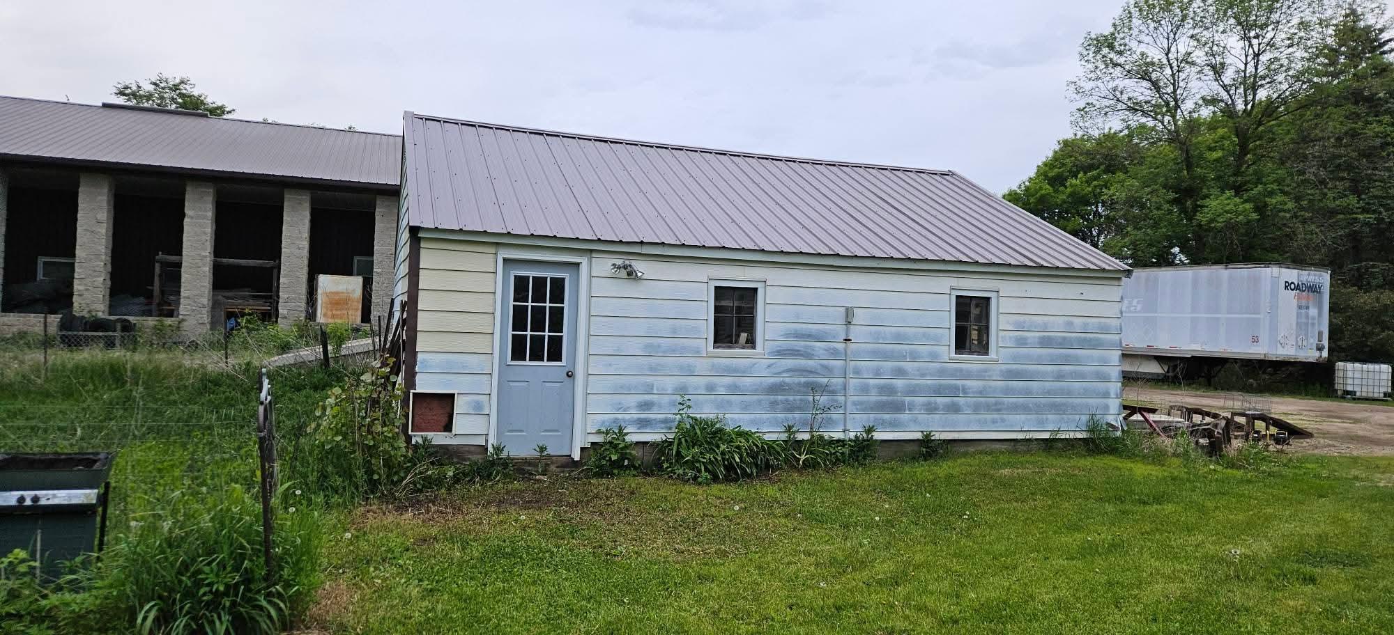 main property photo 8