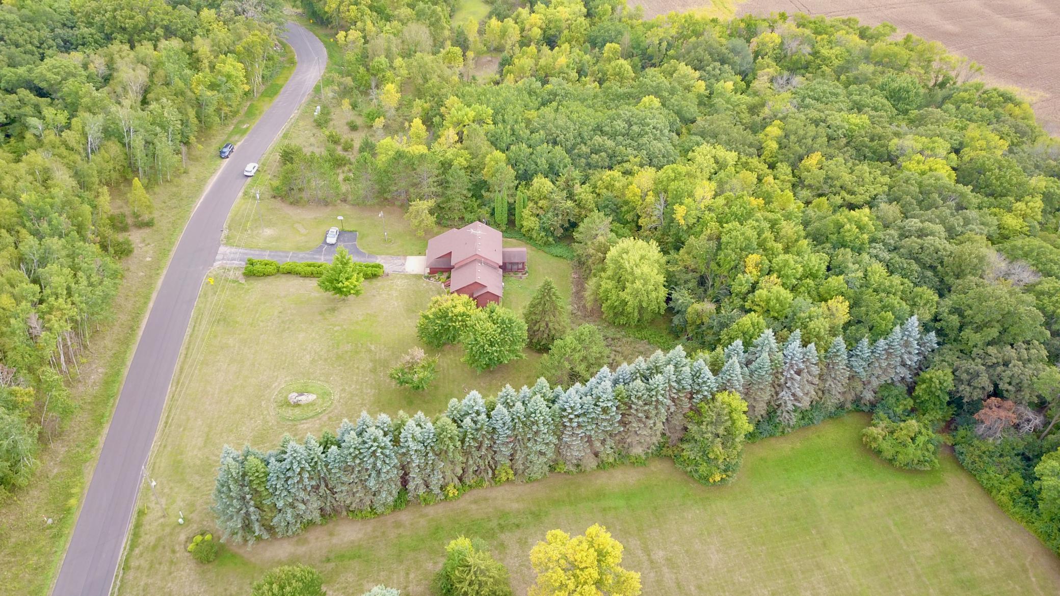 main property photo 40
