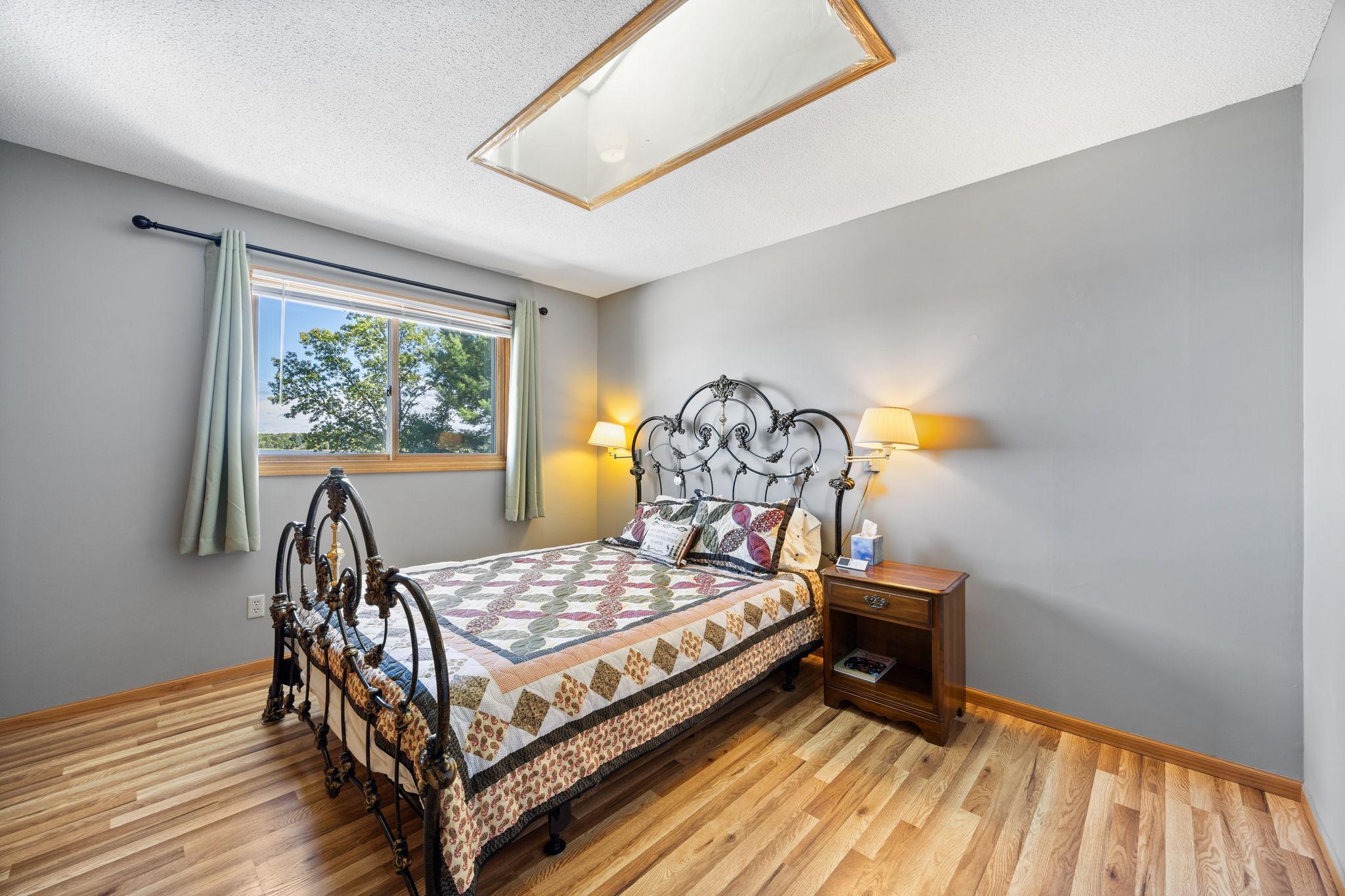 main property photo 20