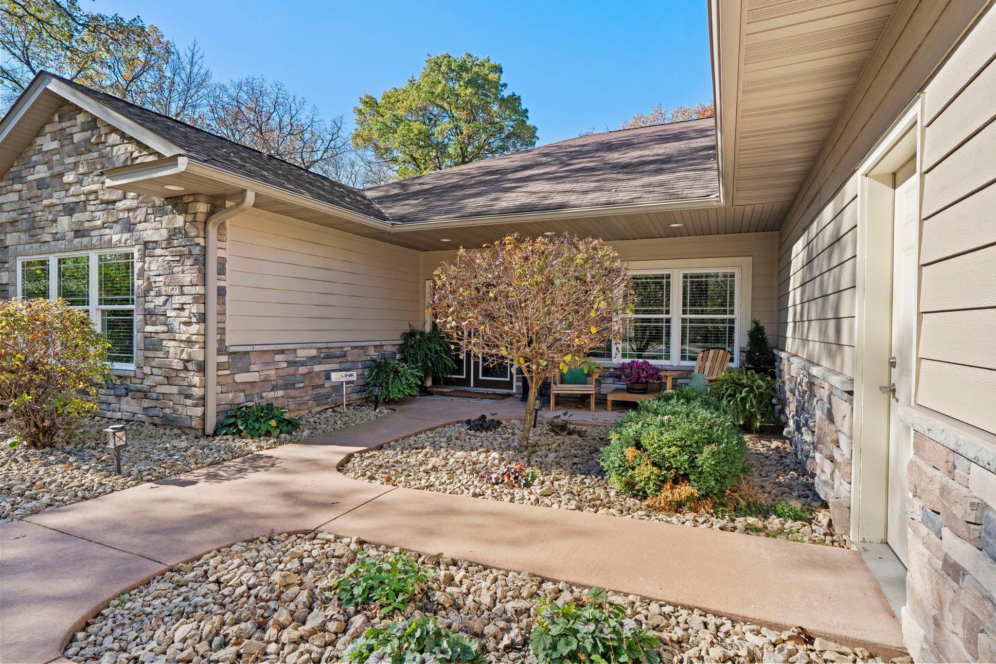 main property photo 66