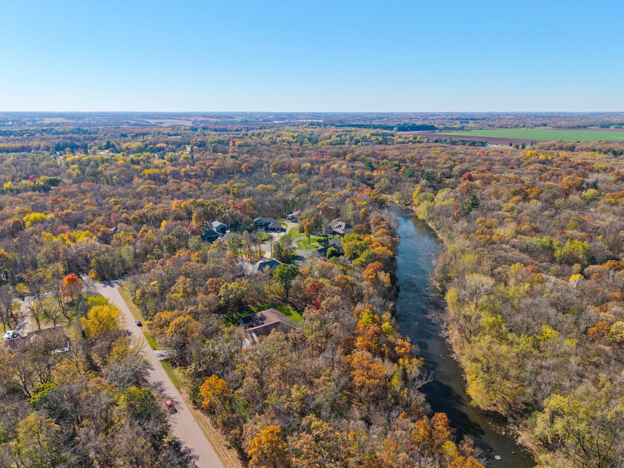 main property photo 9
