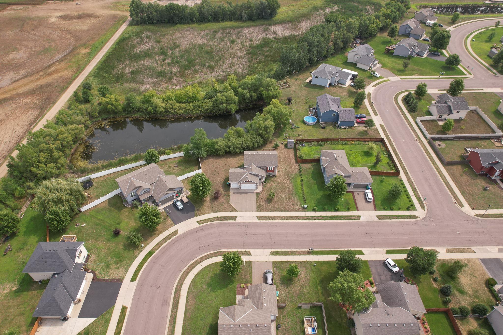 main property photo 44