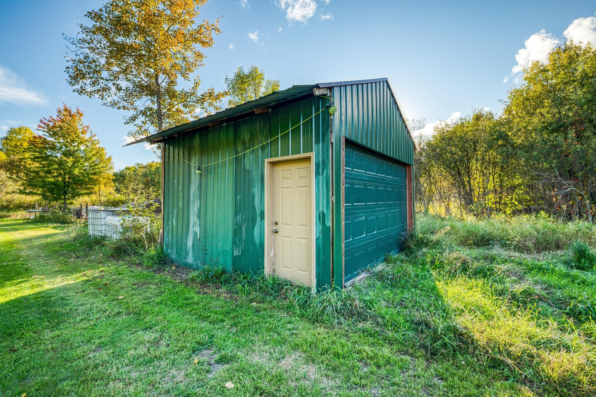 main property photo 50