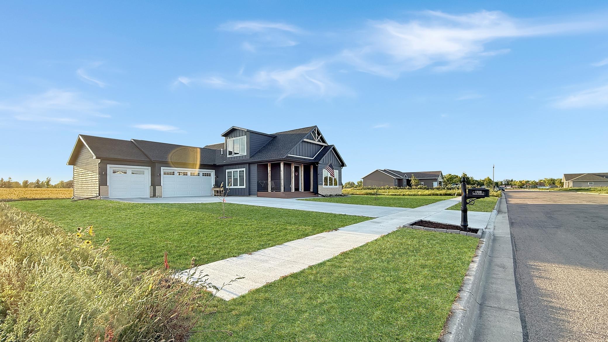 main property photo 2