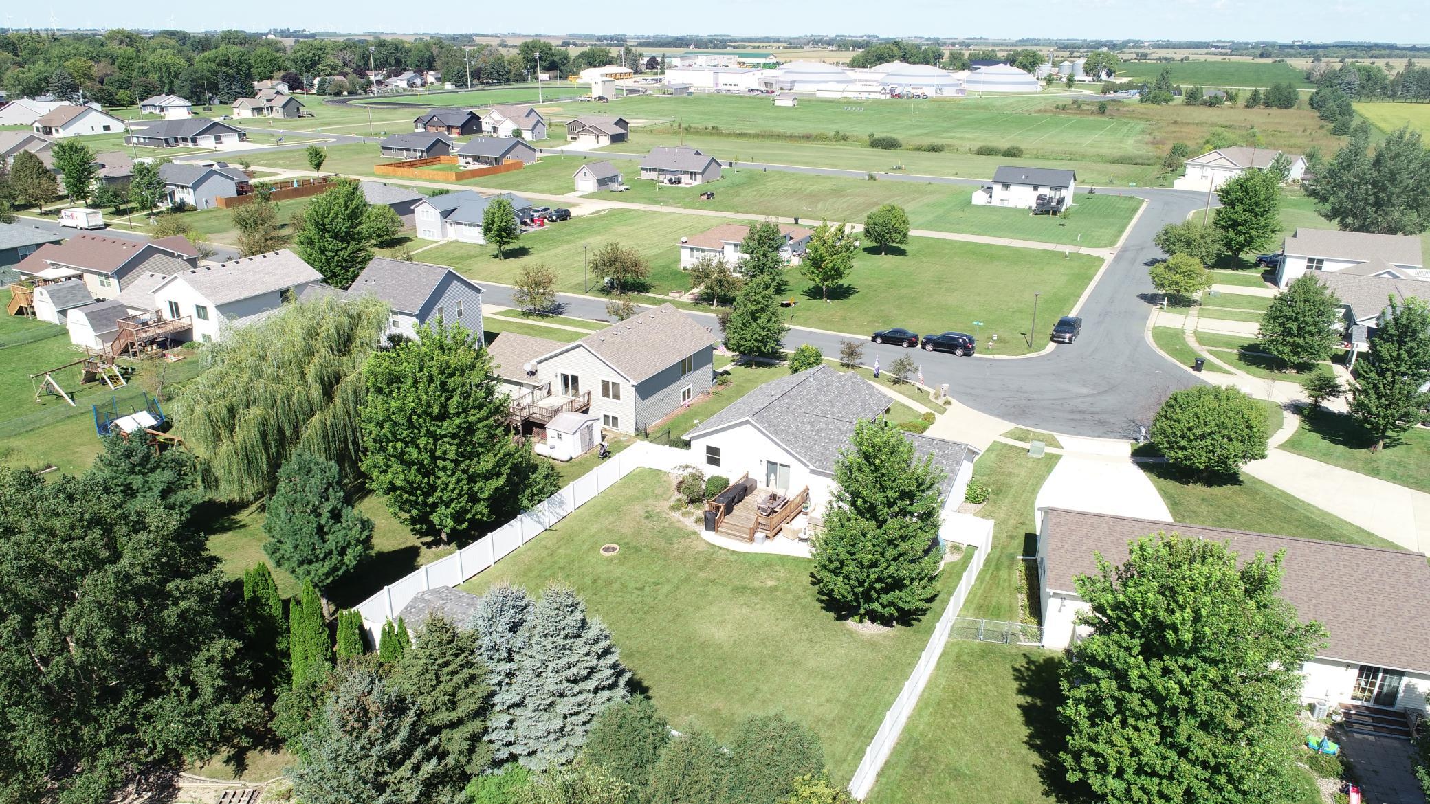main property photo 38