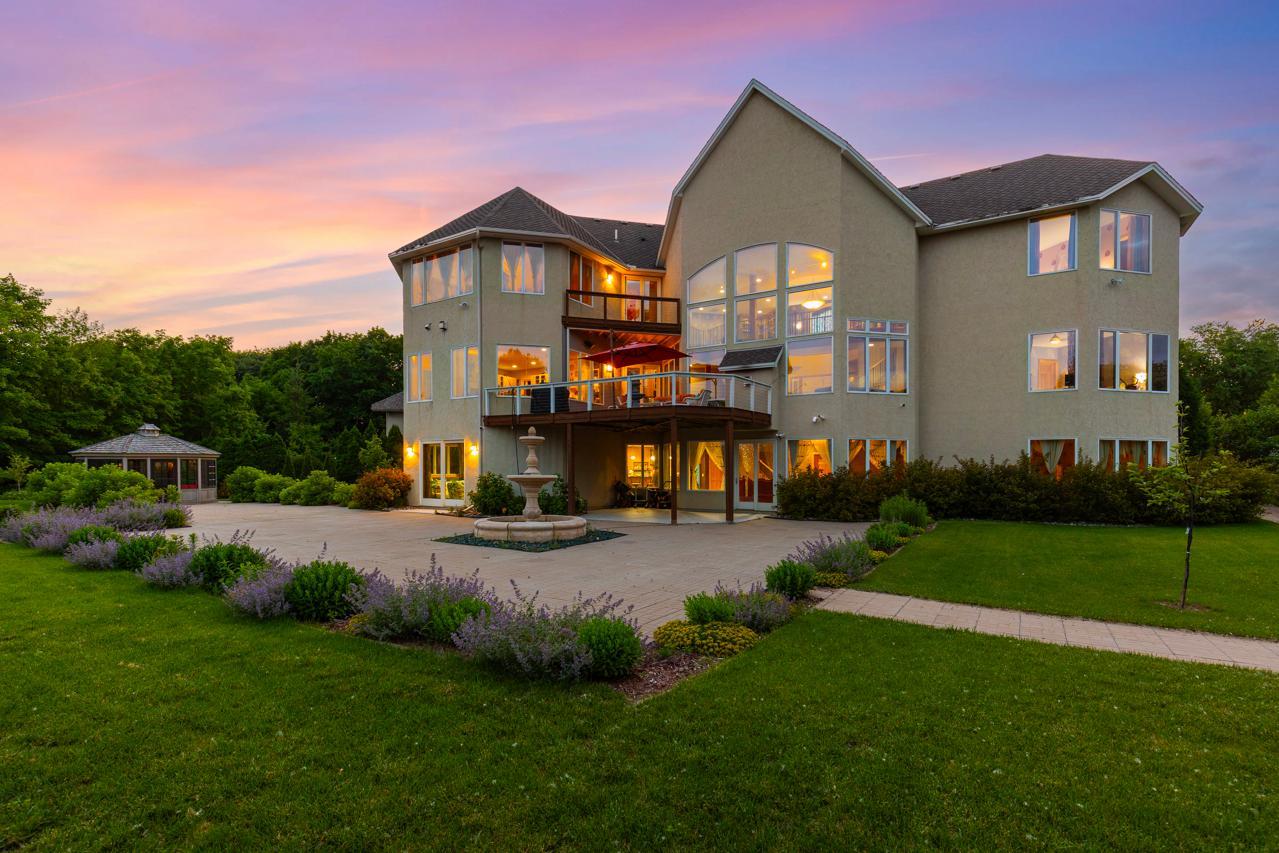 main property photo 3