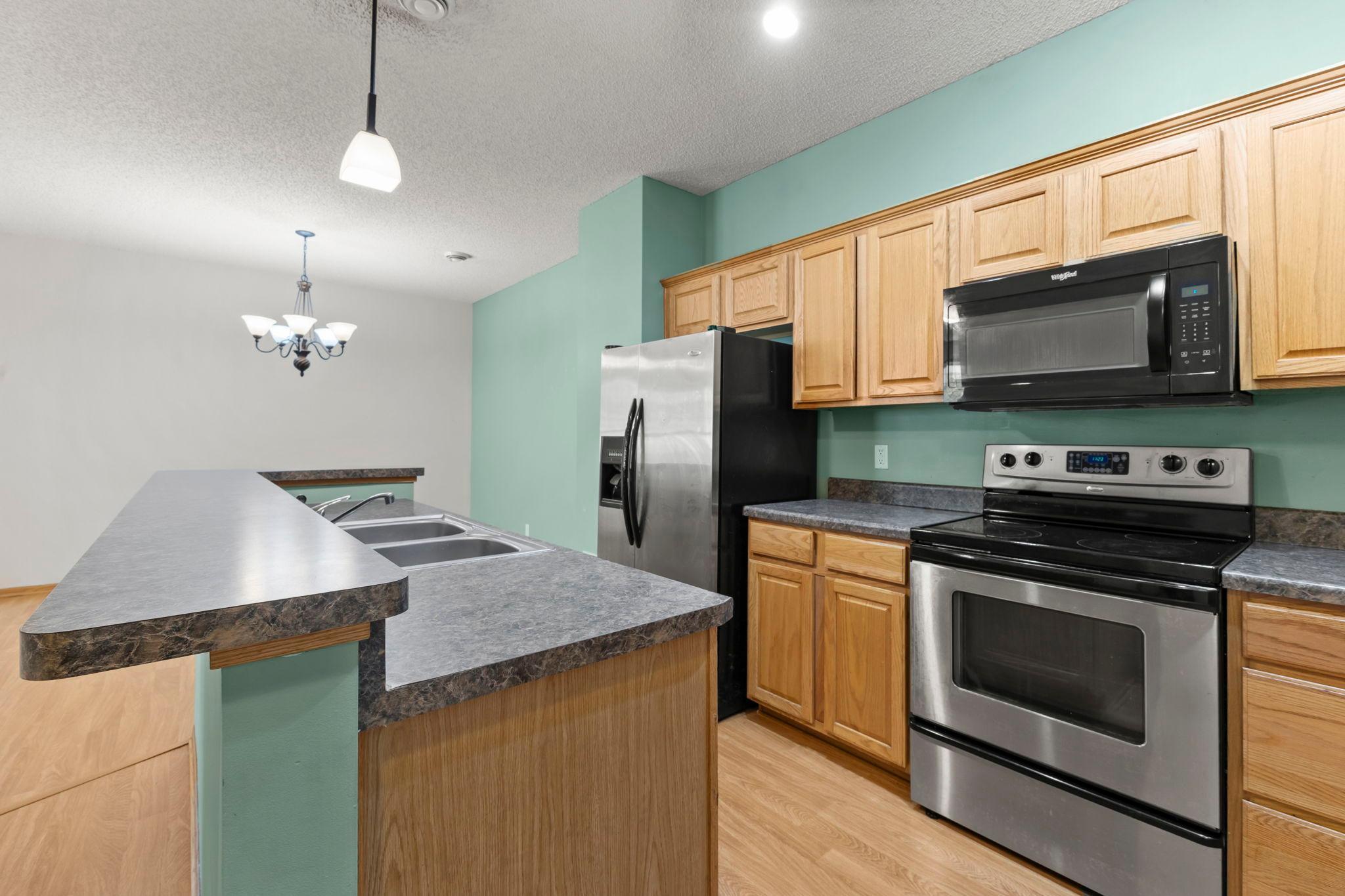 main property photo 14