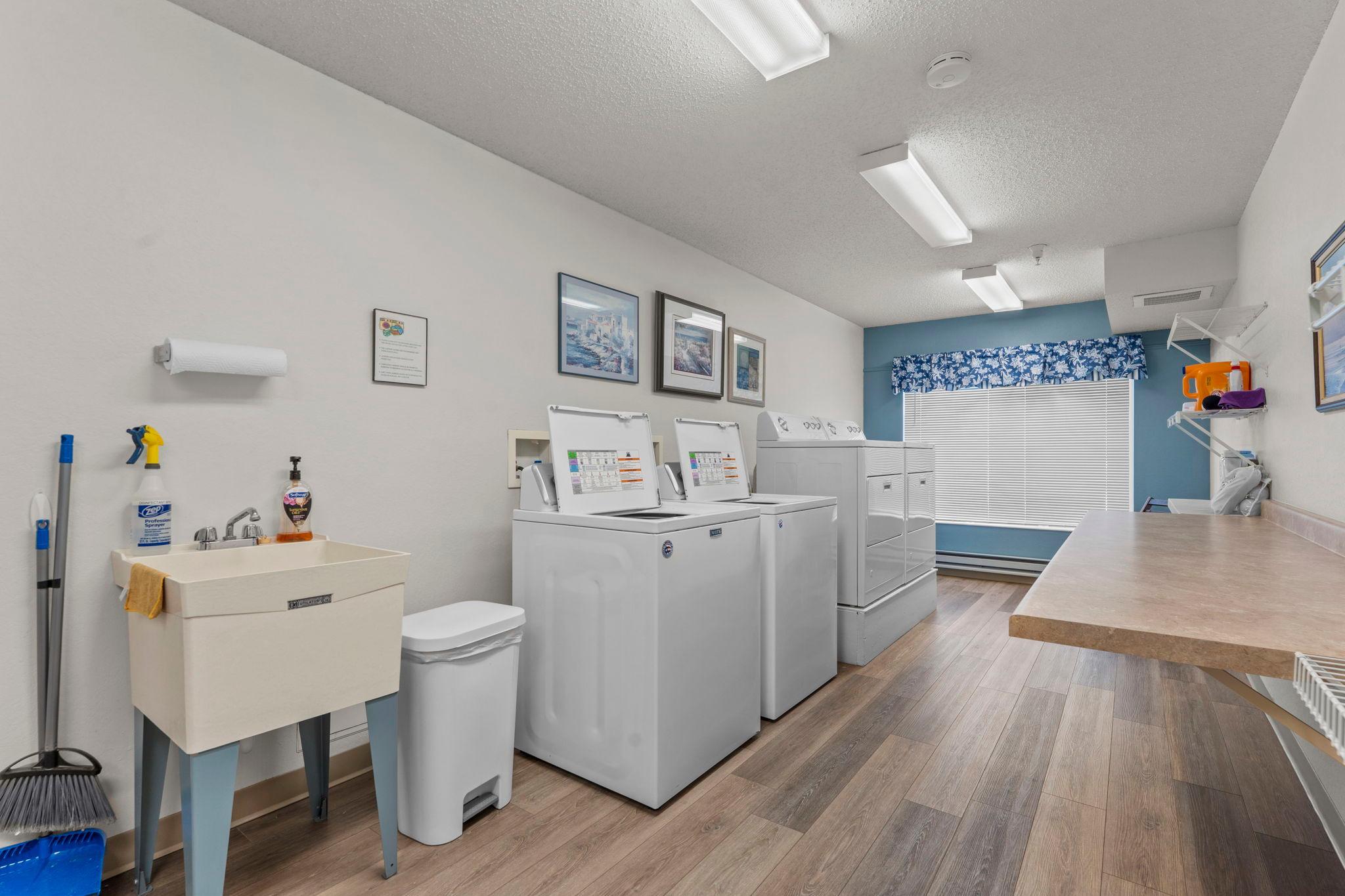 main property photo 40