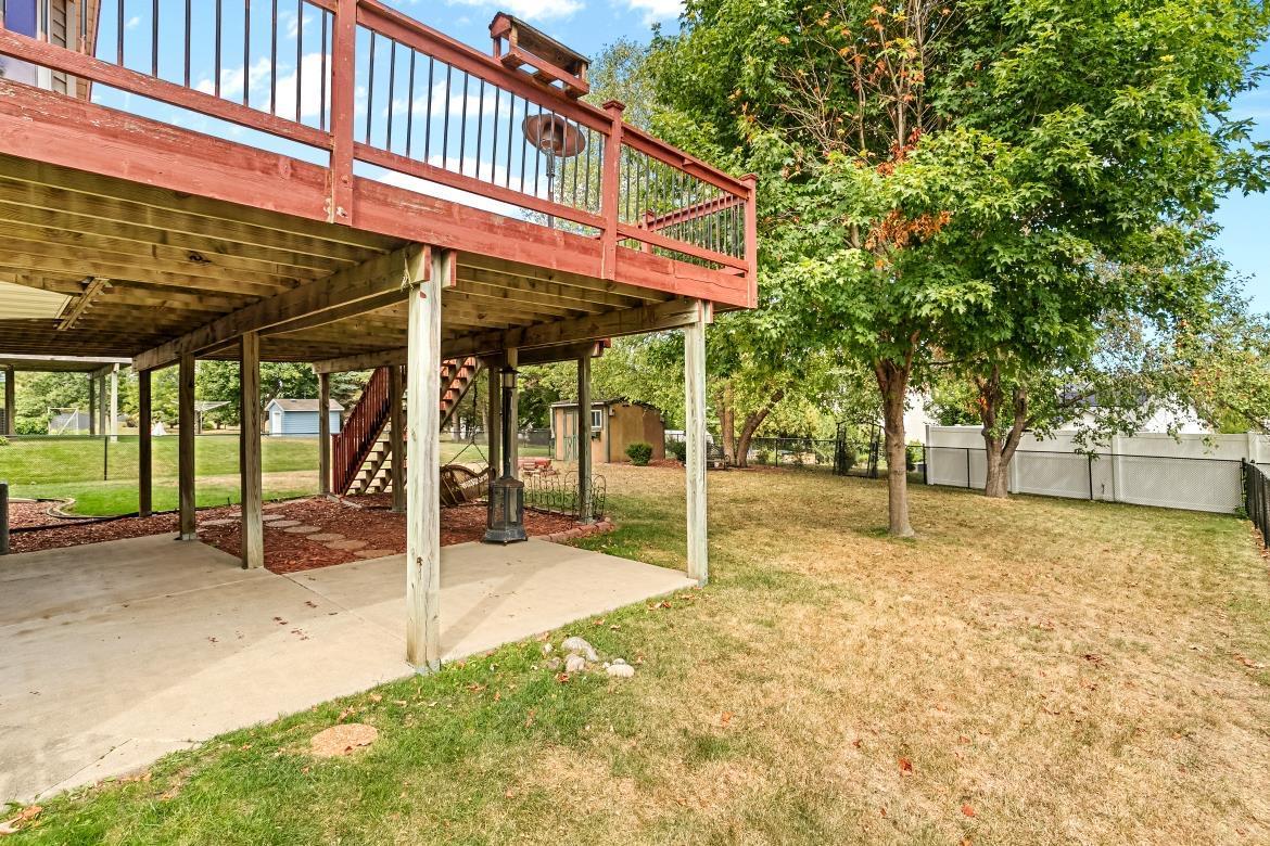 main property photo 31