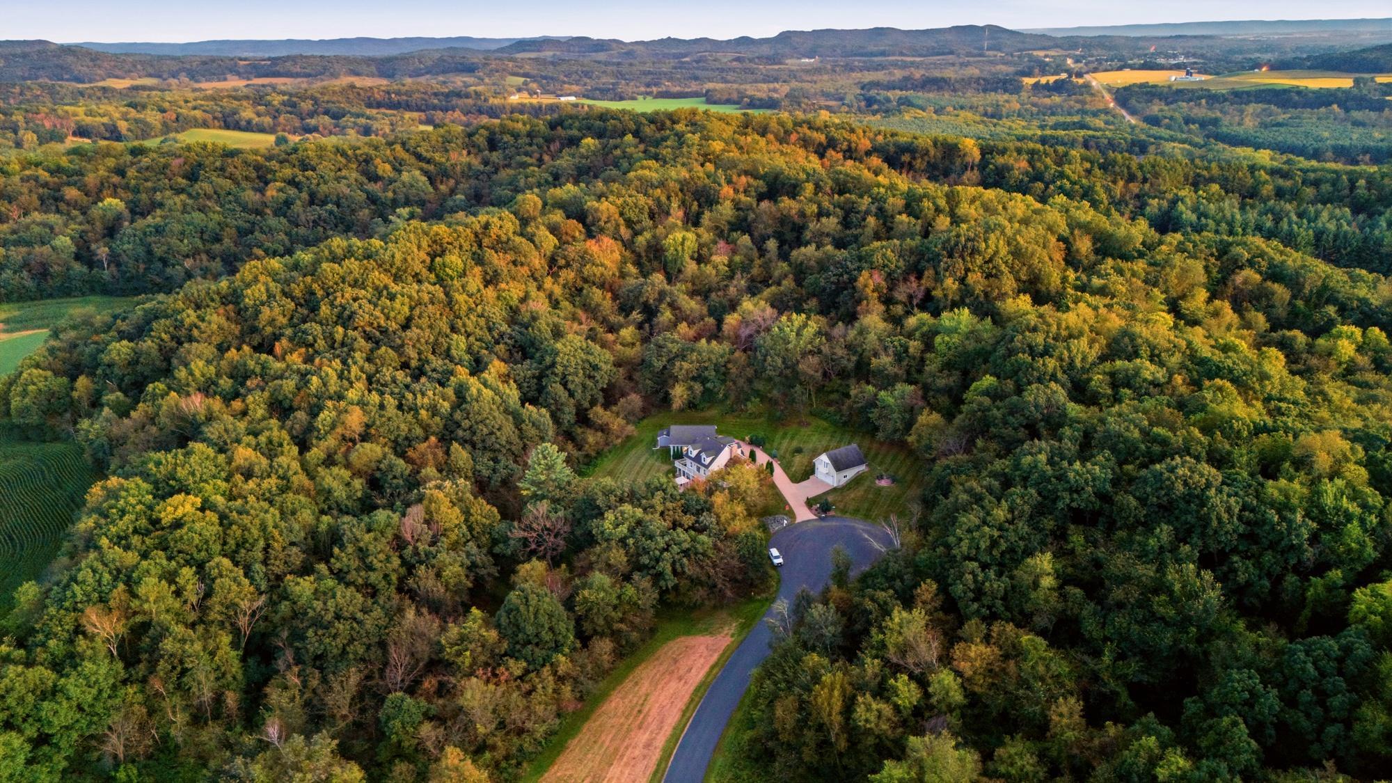 main property photo 8