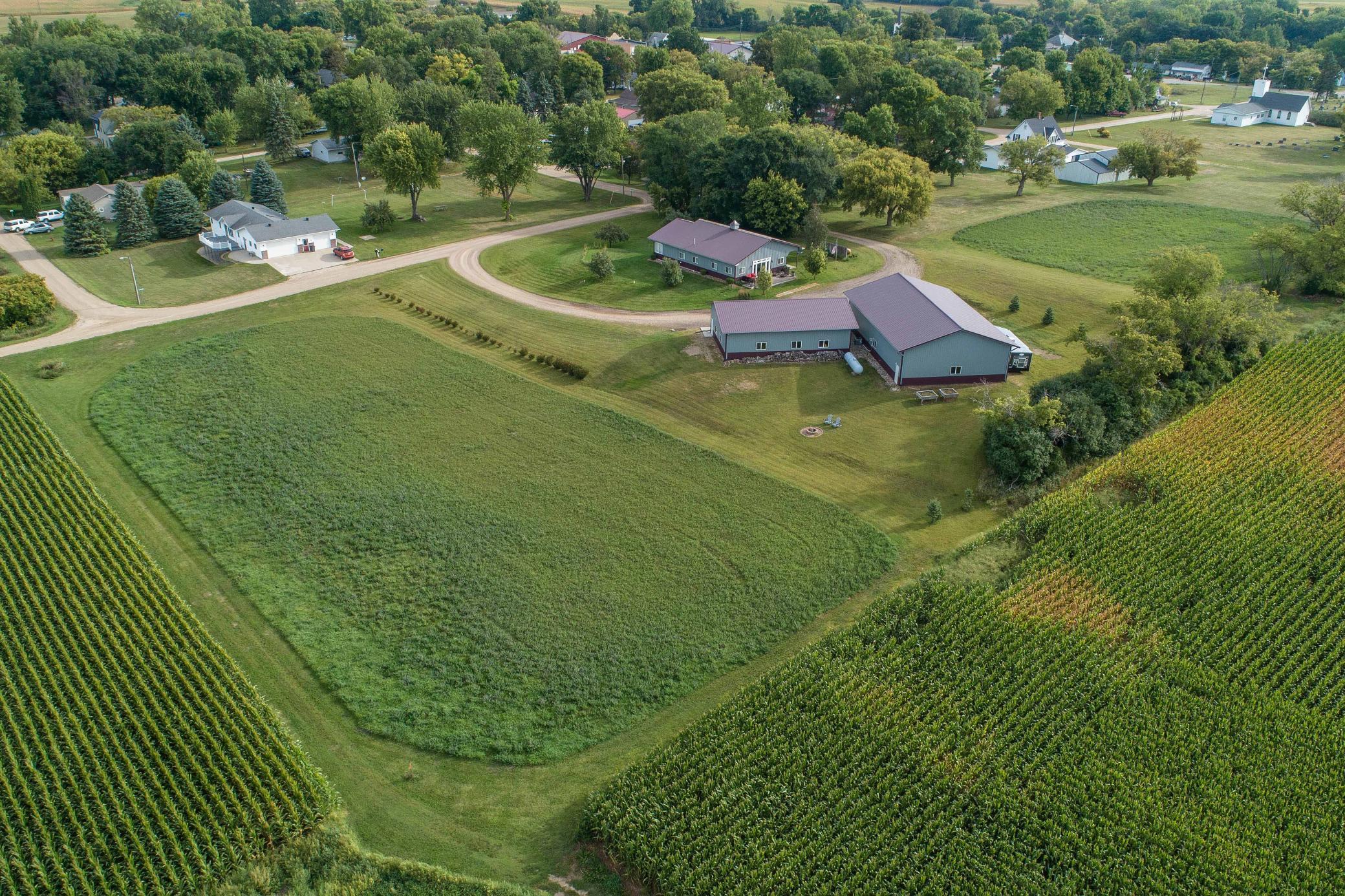 main property photo 24