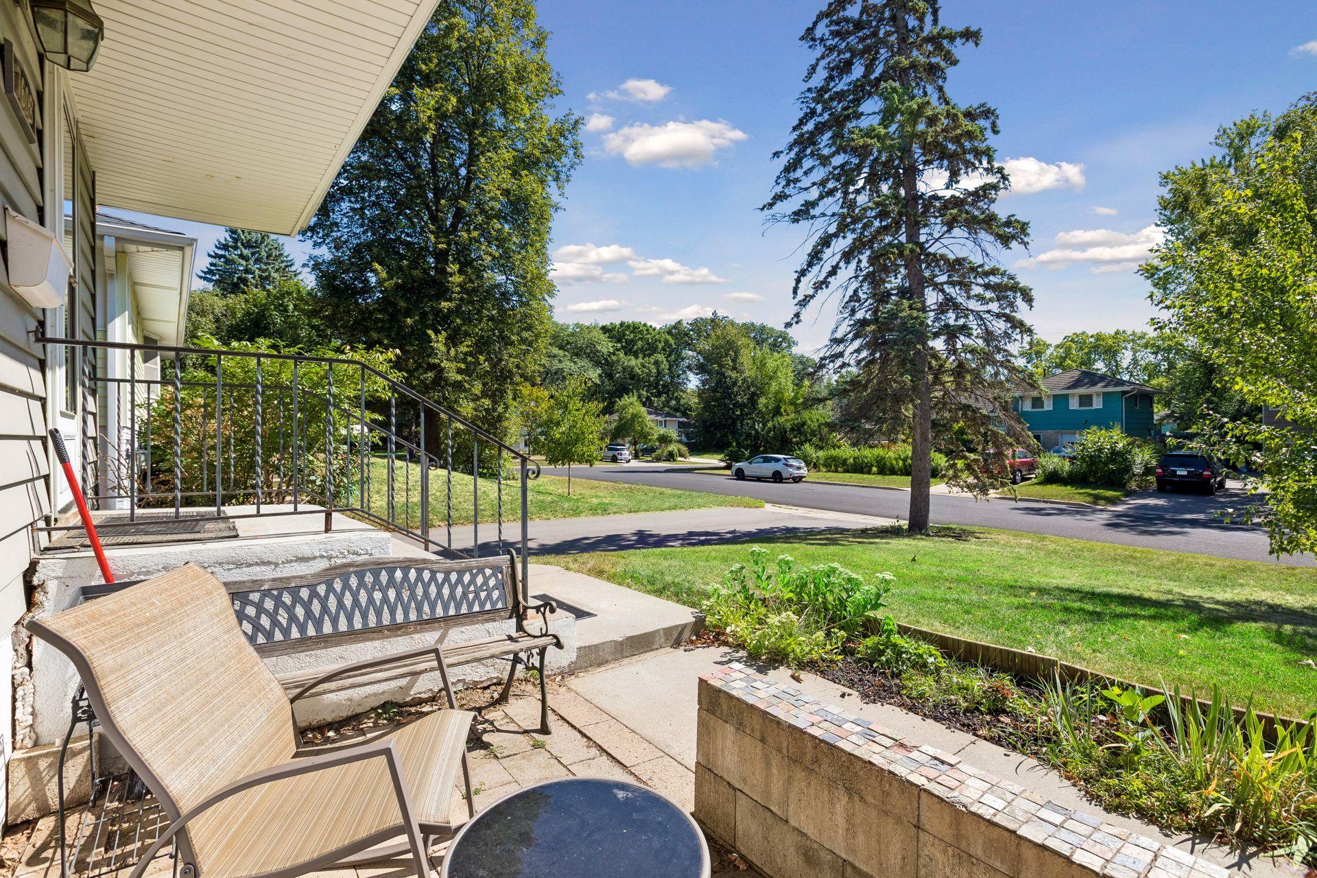 main property photo 28