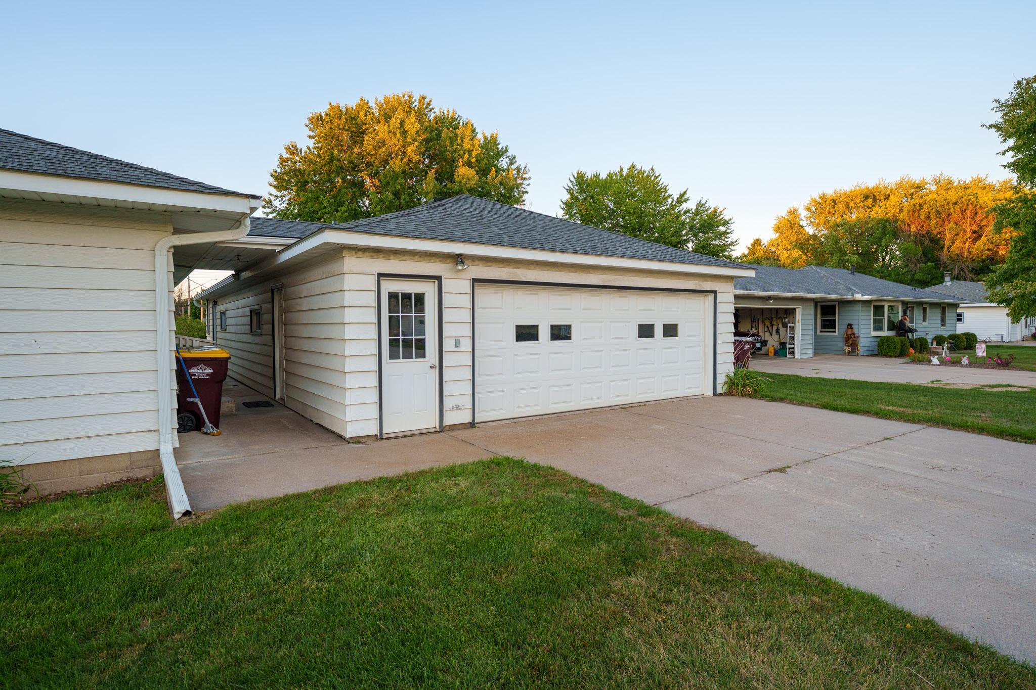 main property photo 56
