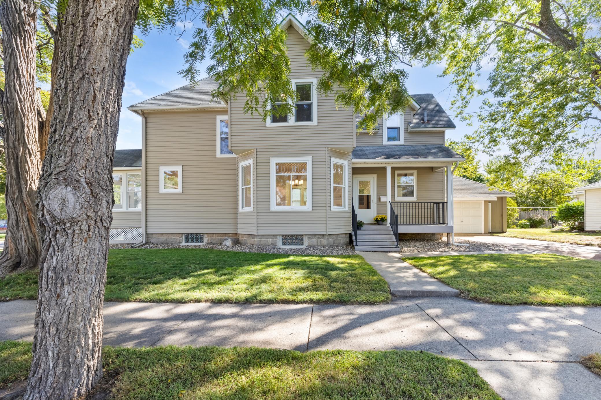 main property photo 34
