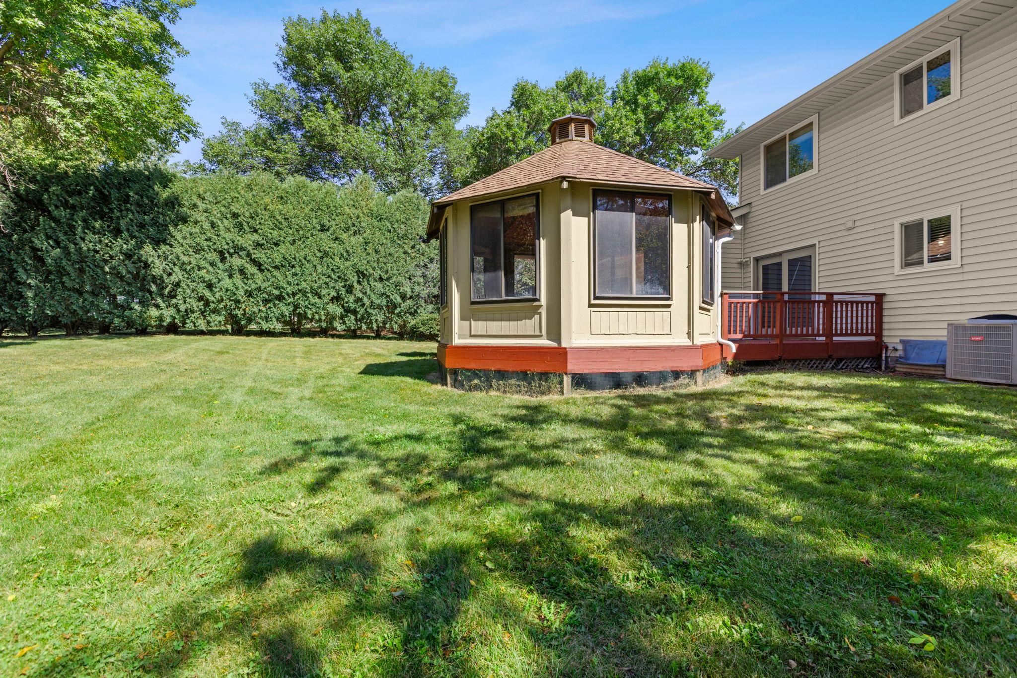 main property photo 42