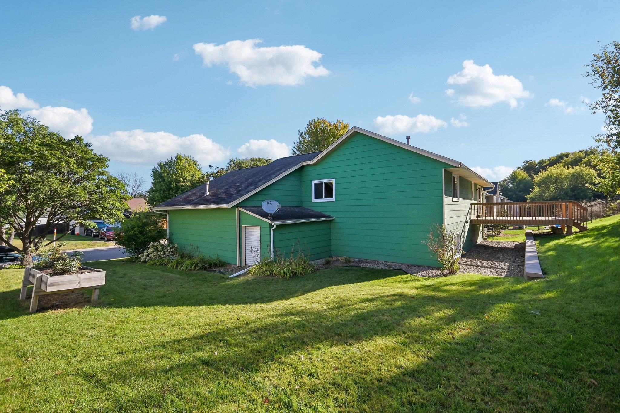main property photo 47