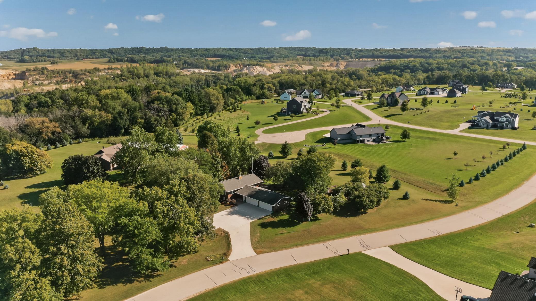 main property photo 40