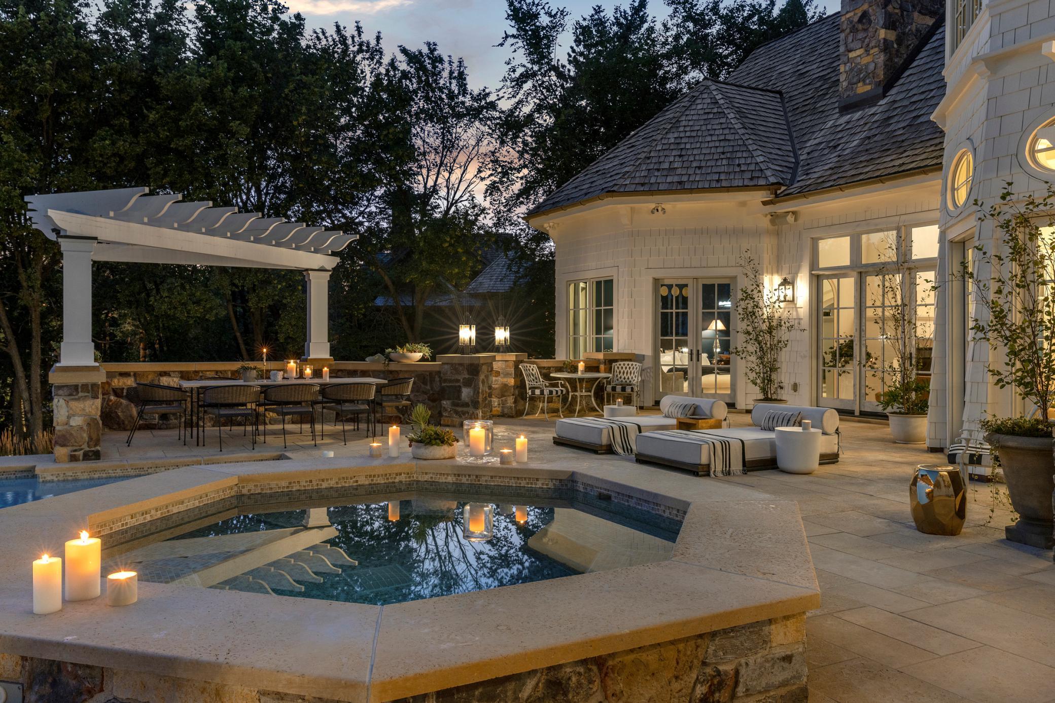 main property photo 81