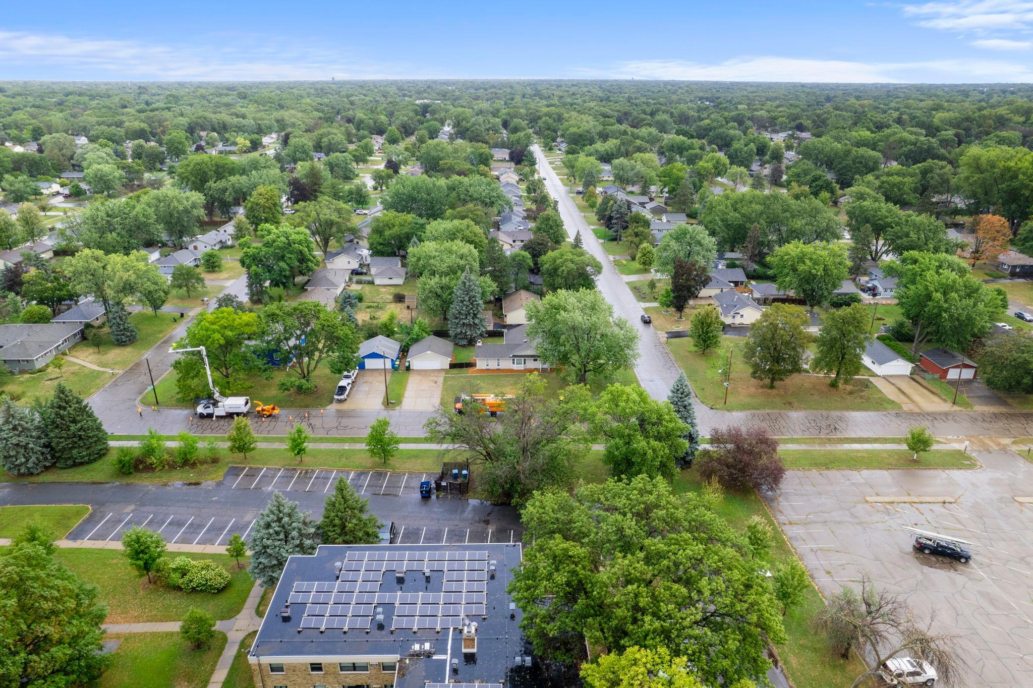 main property photo 34