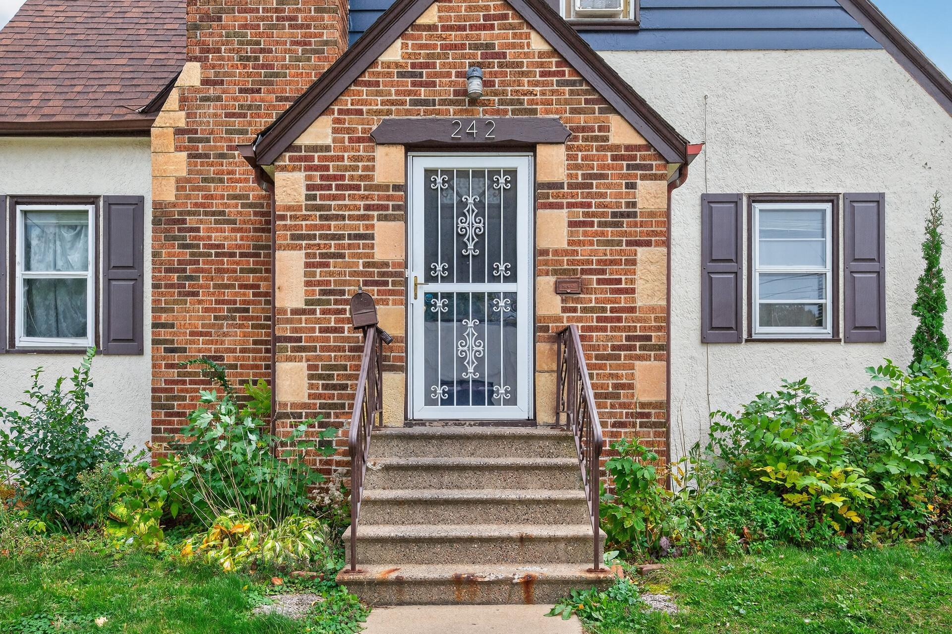 main property photo 2