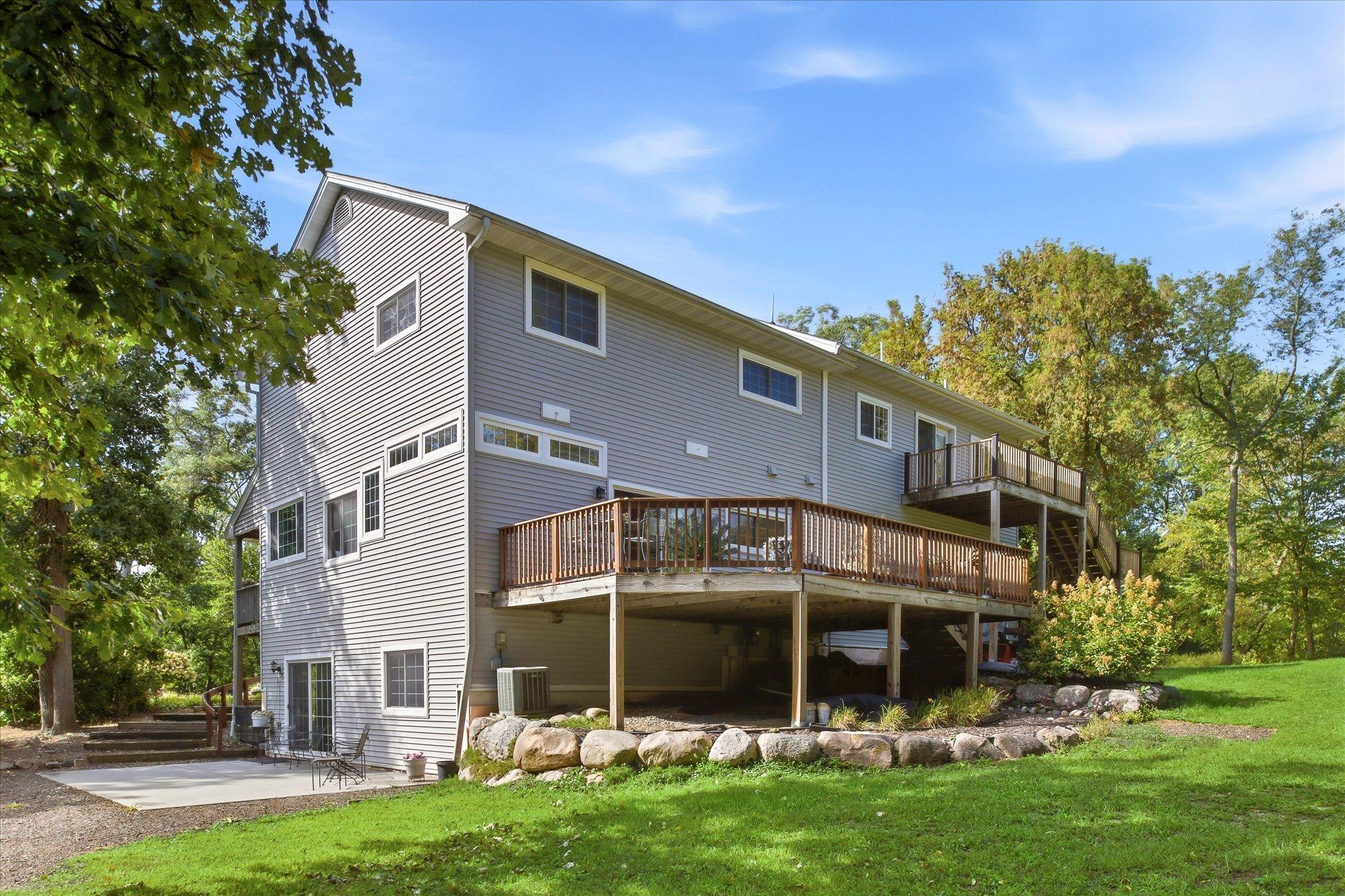 main property photo 43