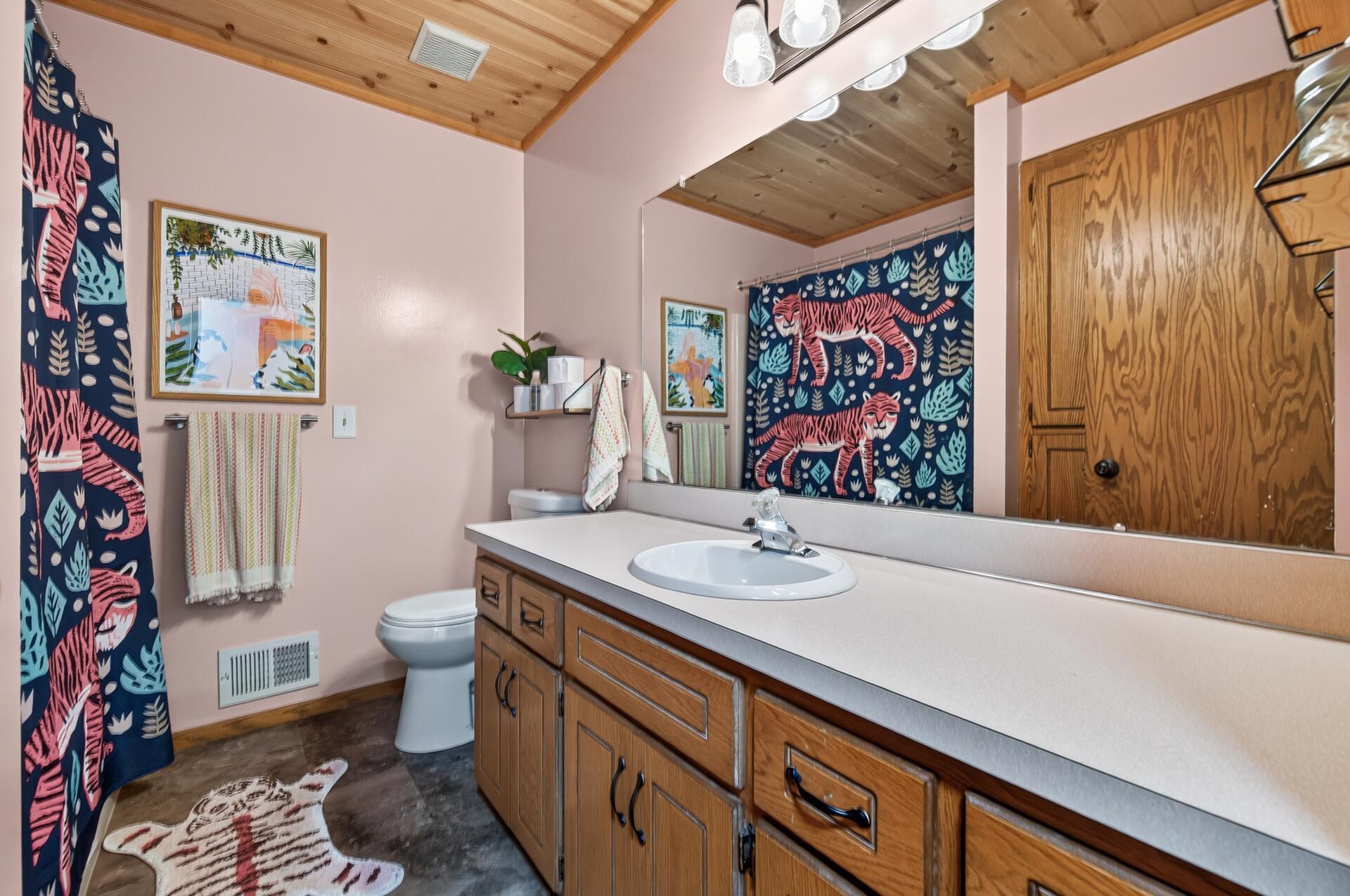 main property photo 11