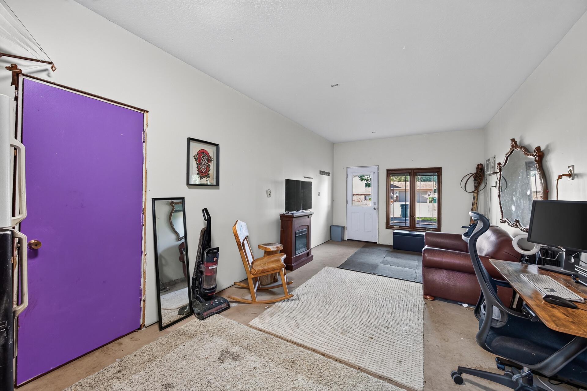 main property photo 26