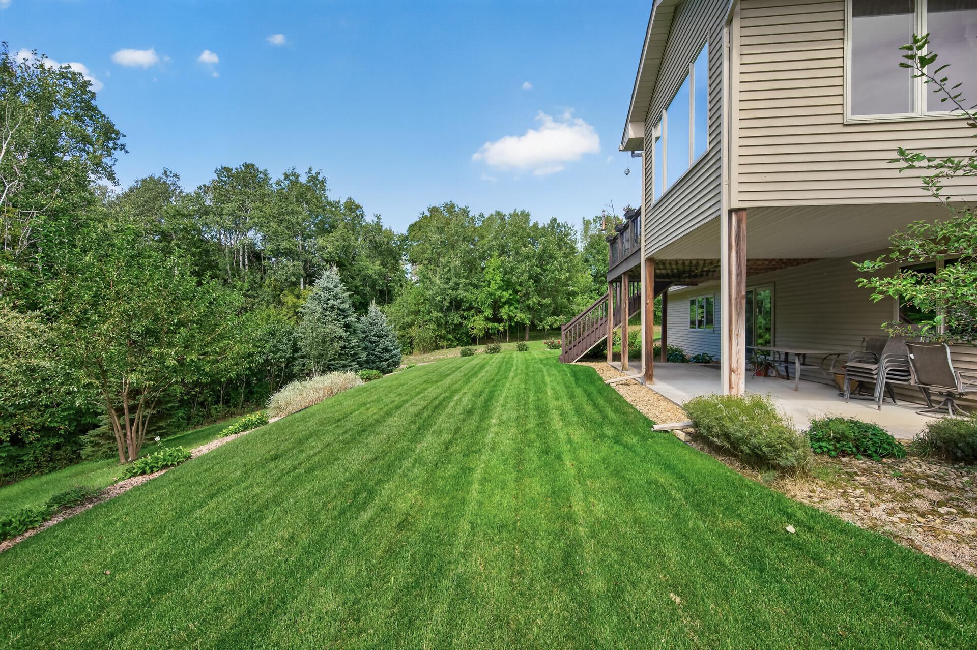 main property photo 45