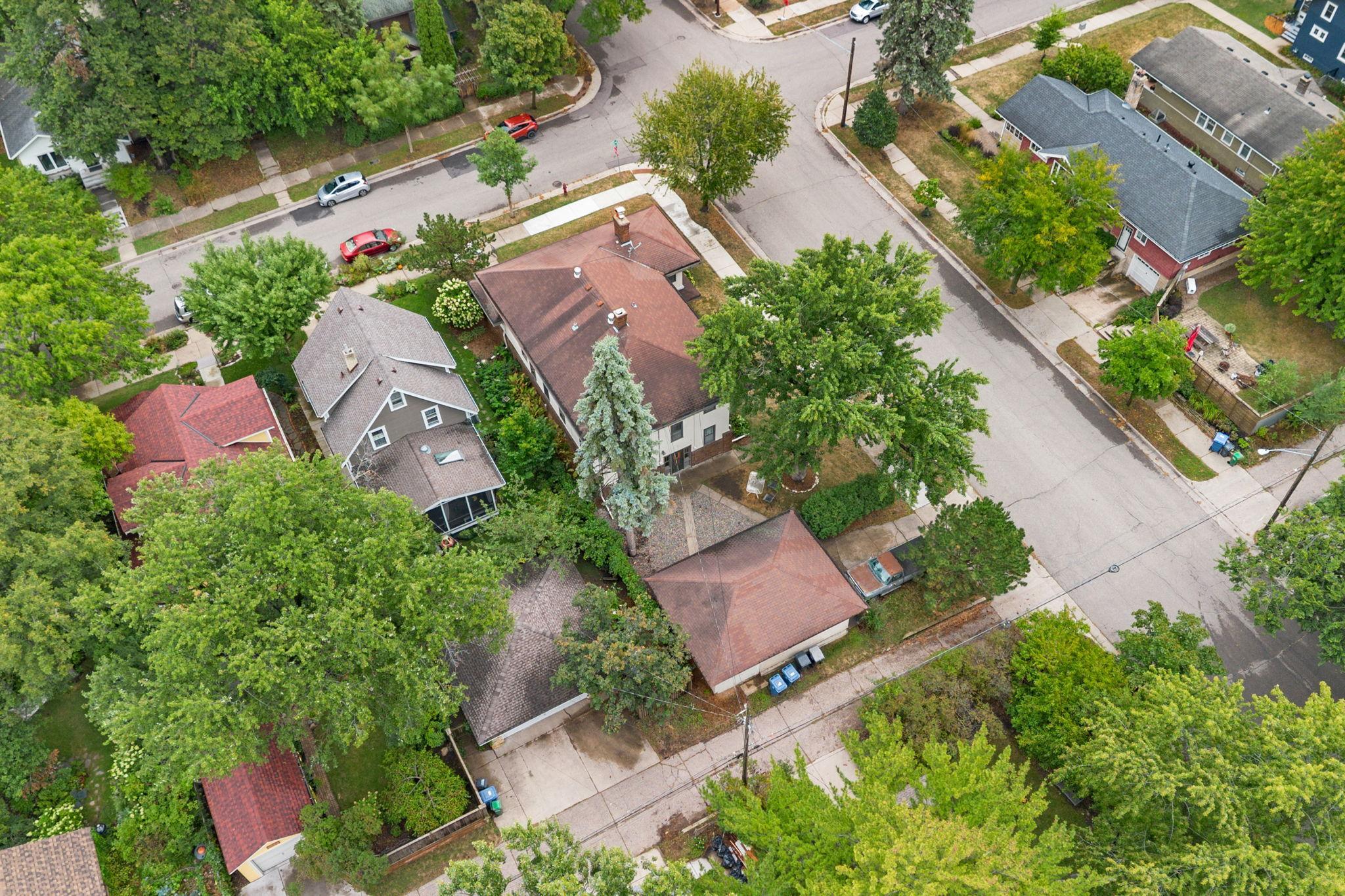 main property photo 54