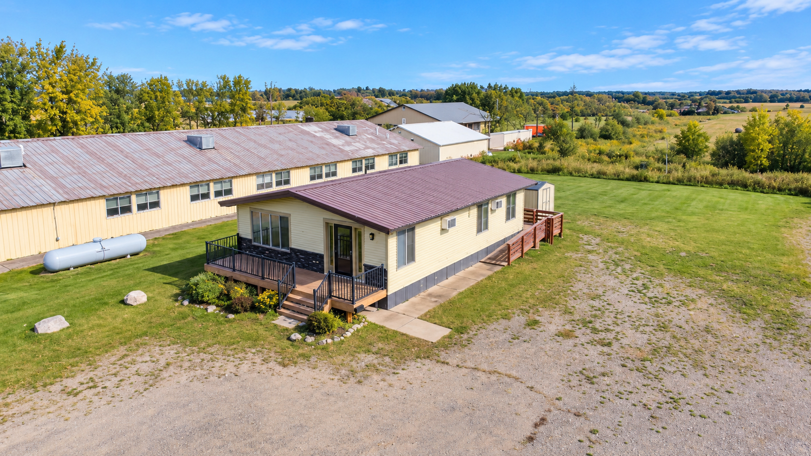 main property photo 1