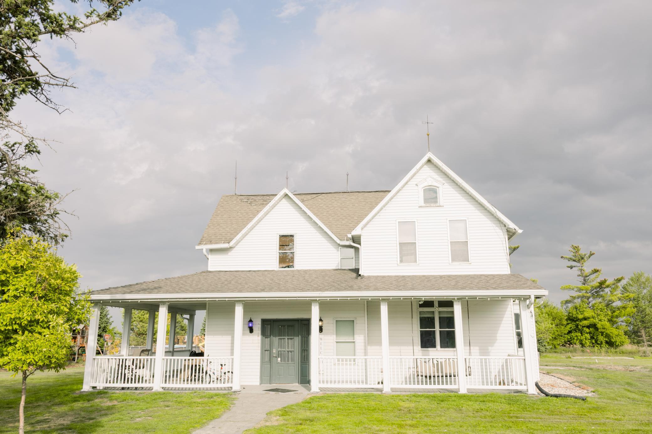main property photo 2