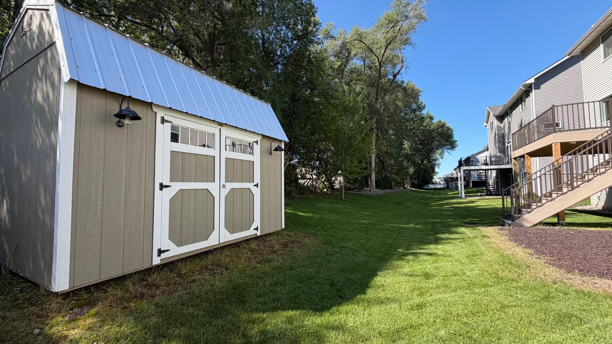 main property photo 61