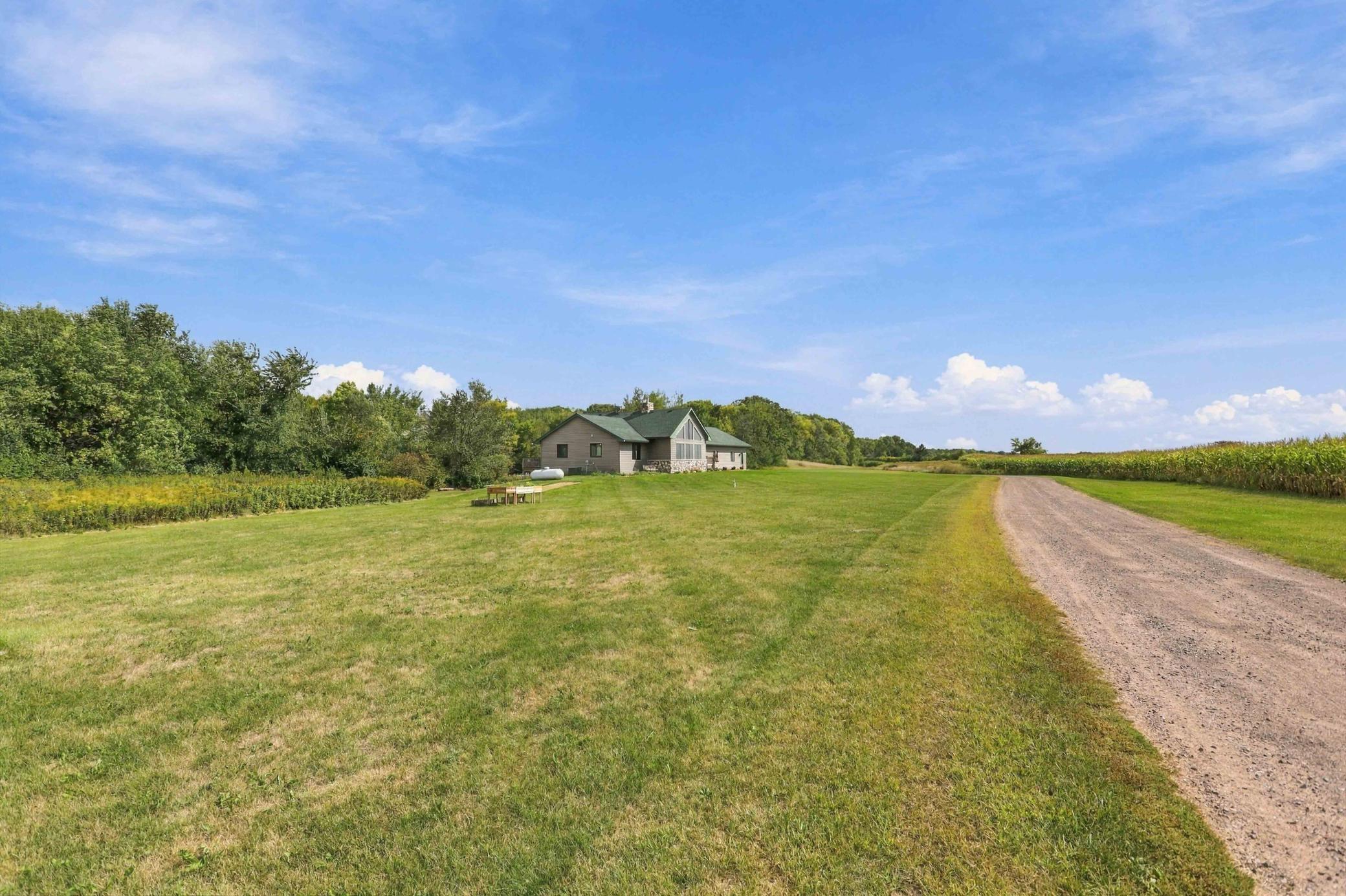 main property photo 20