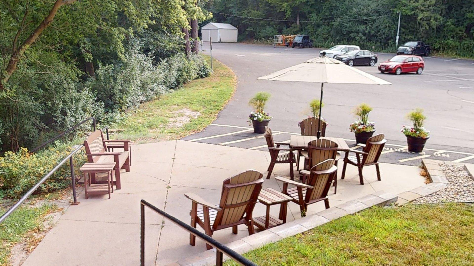 main property photo 41