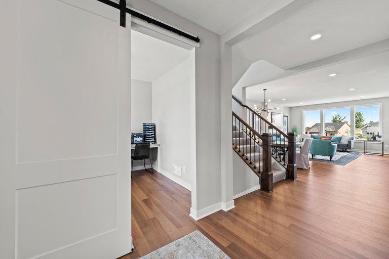 main property photo 5