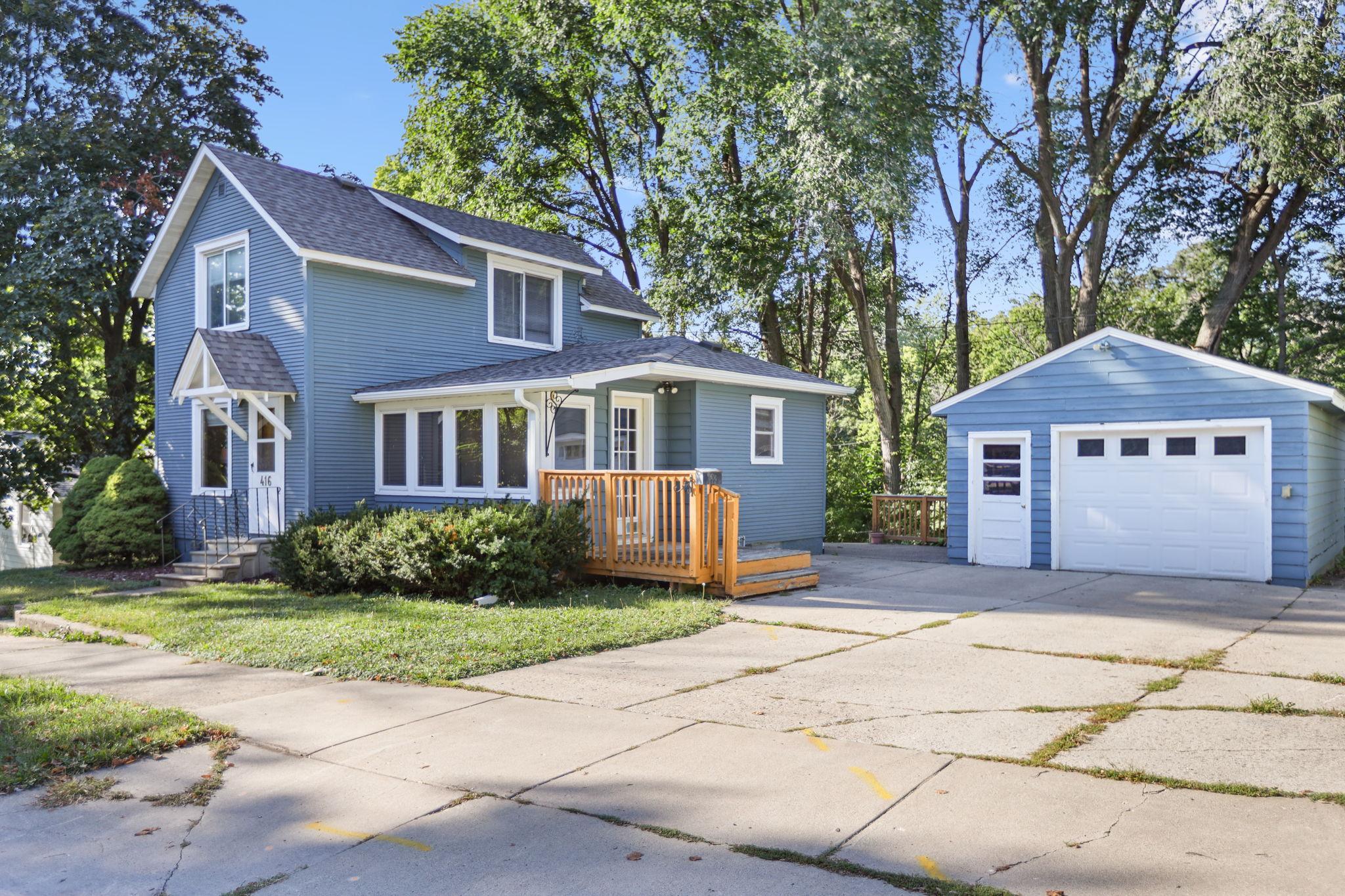 main property photo 3