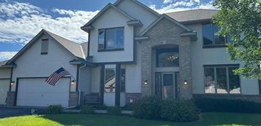image of property with 4 Bed | 3 Bath | 2,540 Sqft