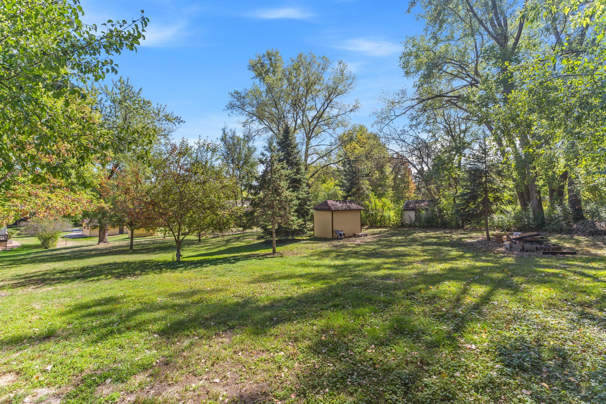 main property photo 23