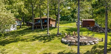 image of property with 2 Bed | 1 Bath | 650 Sqft