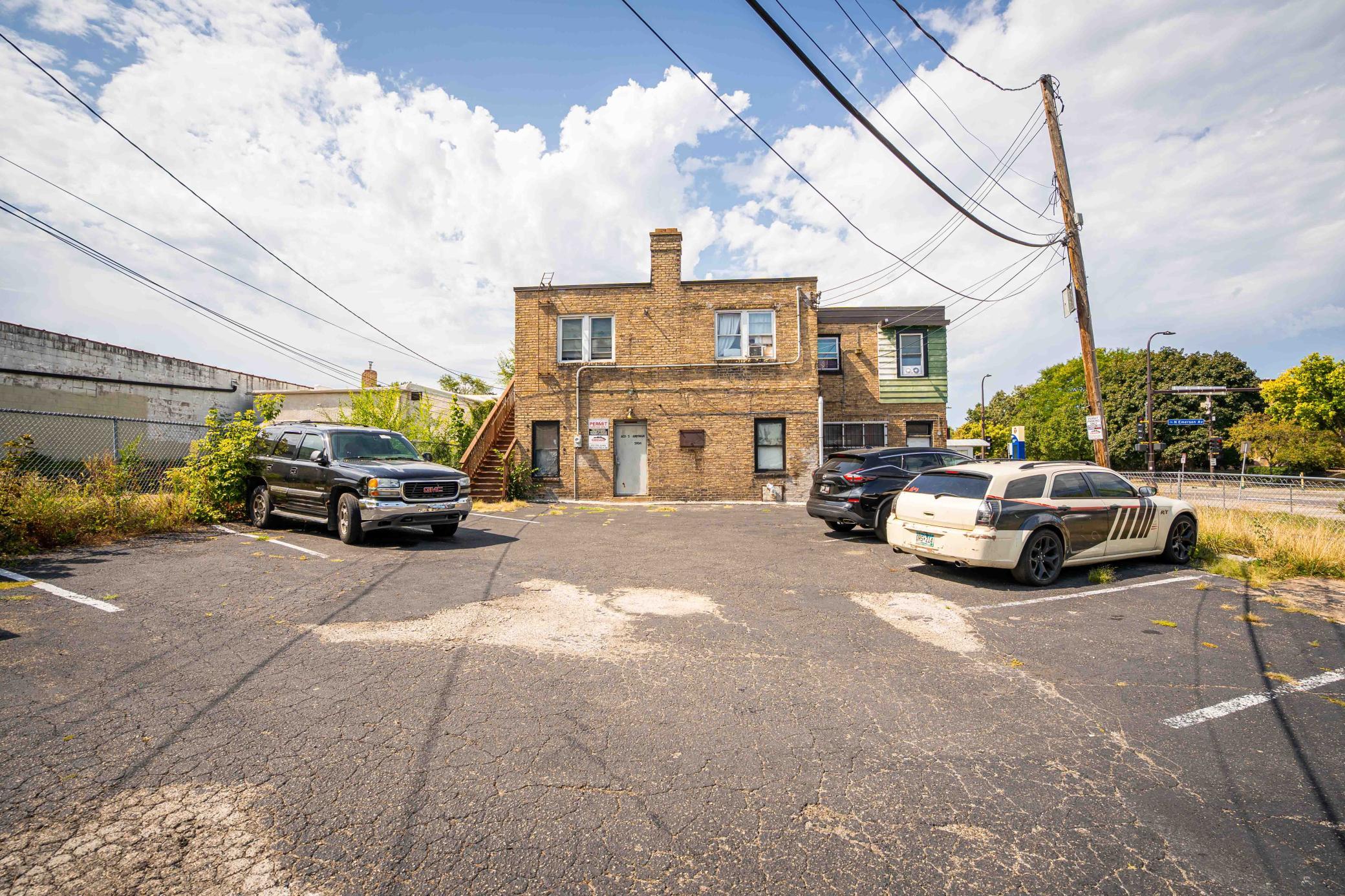 main property photo 9
