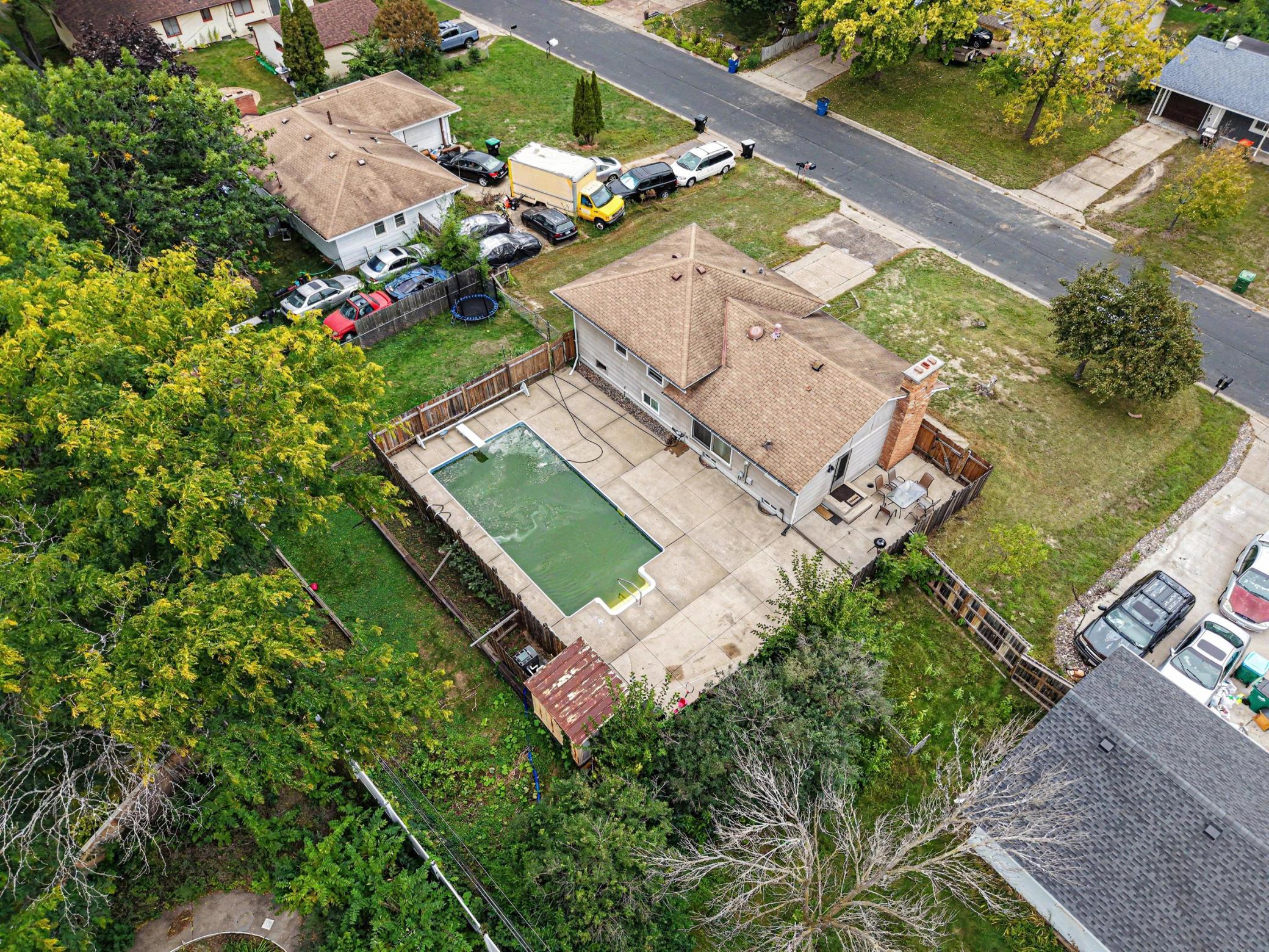 main property photo 20