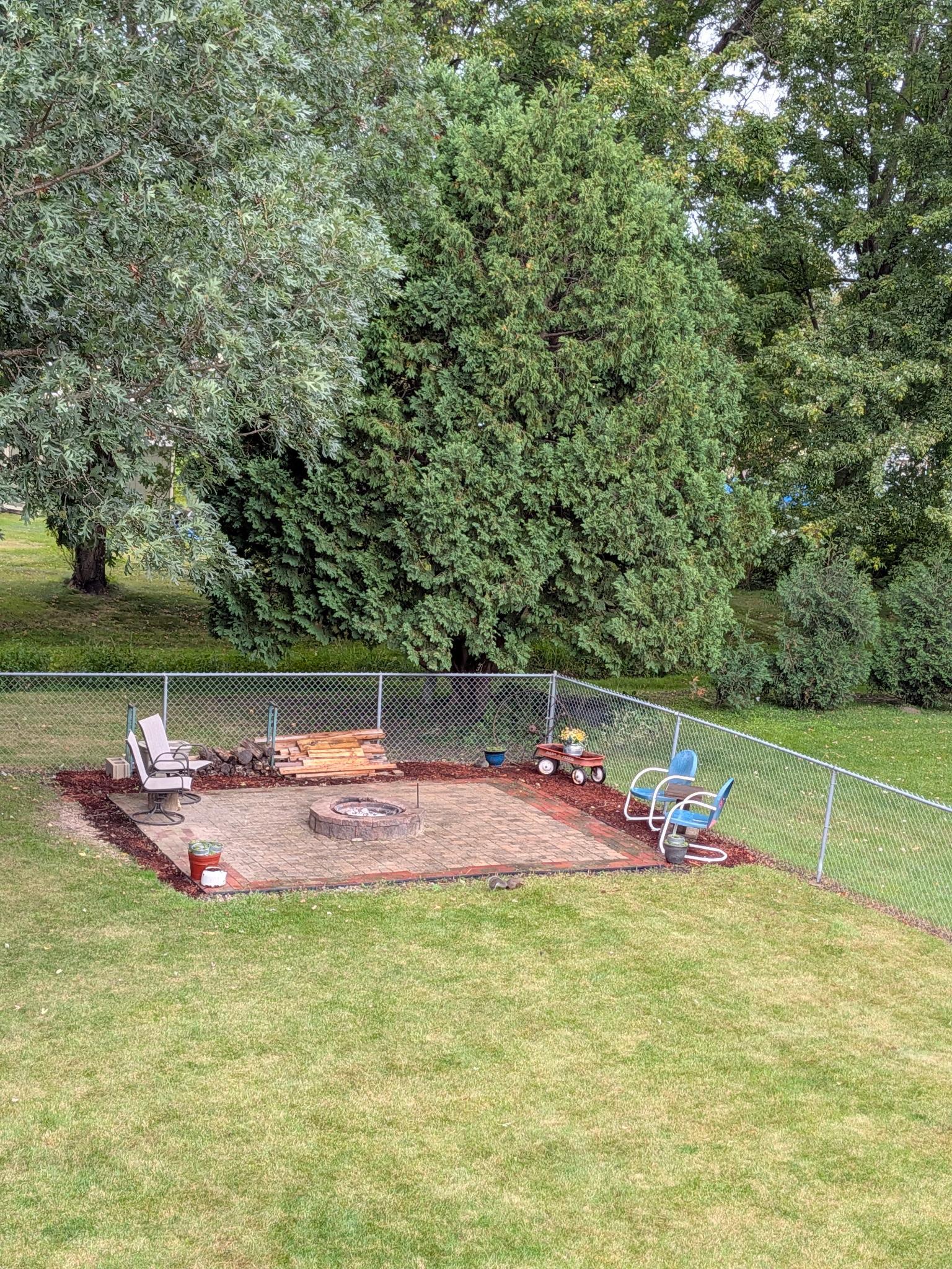 main property photo 24