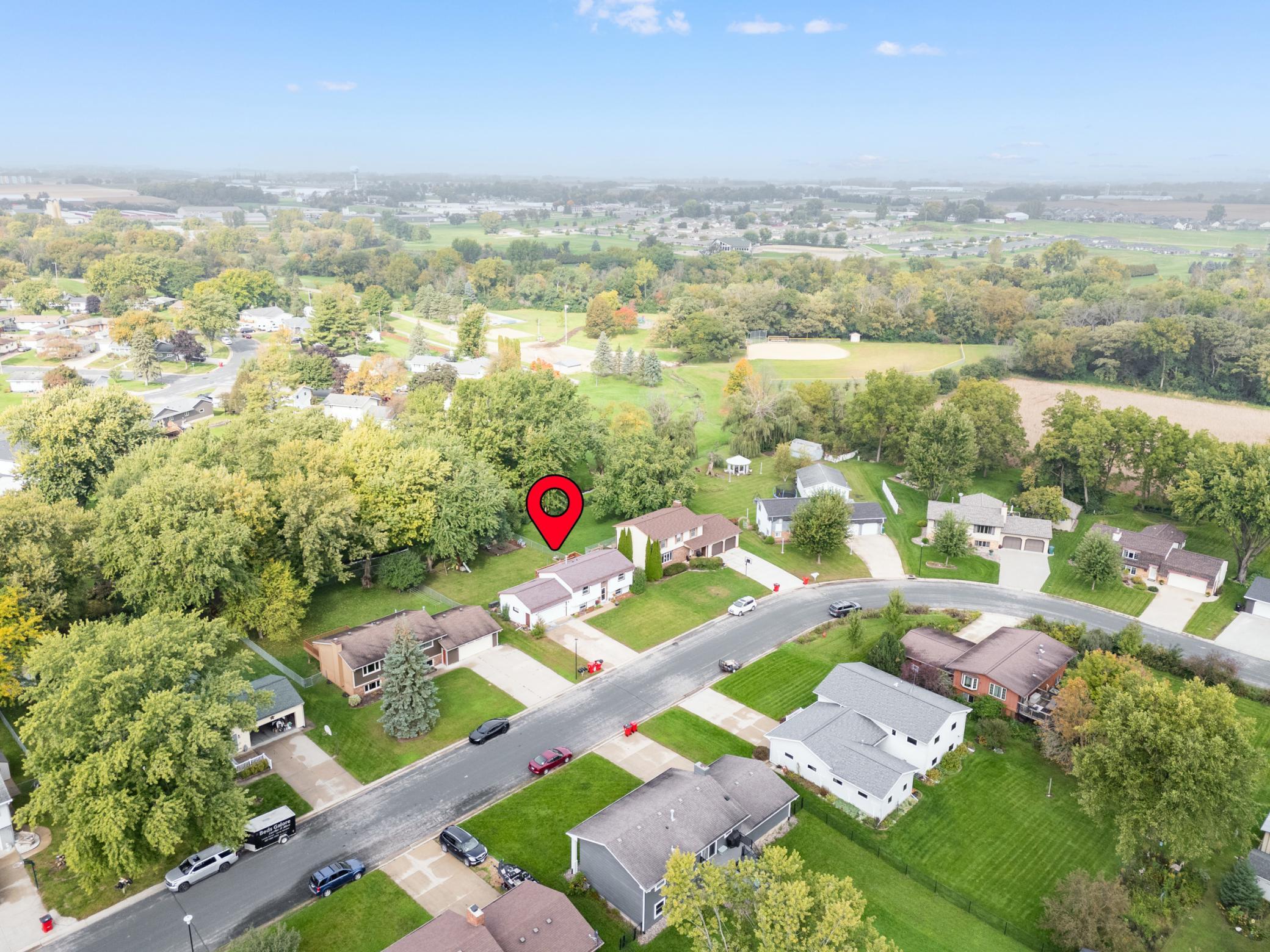 main property photo 31