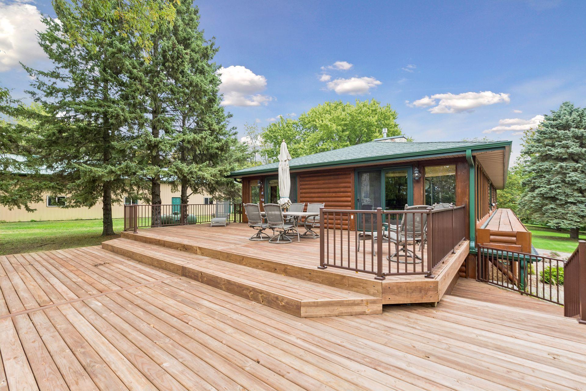 main property photo 13