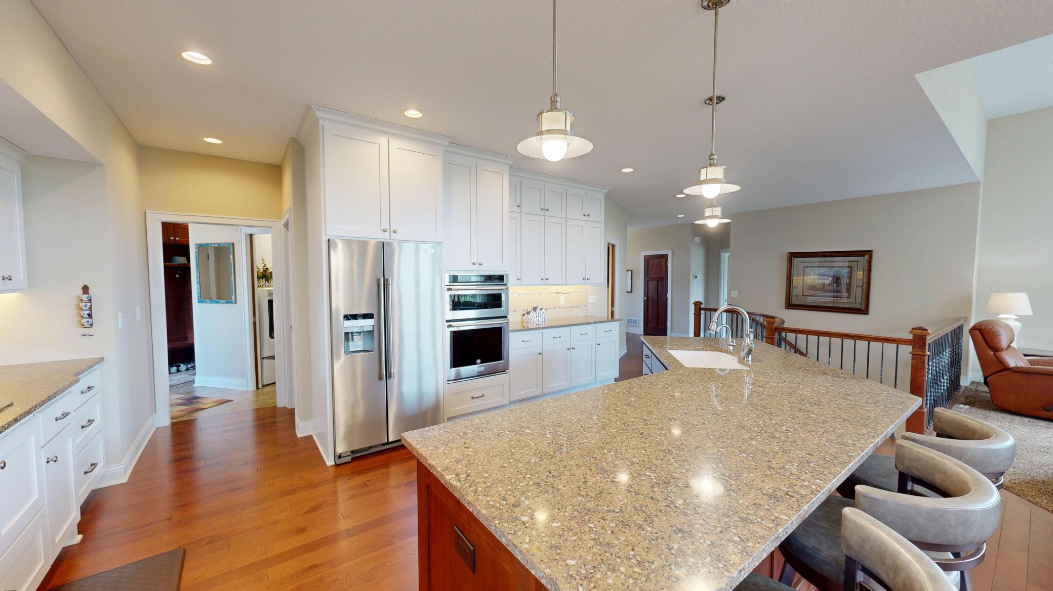 main property photo 19