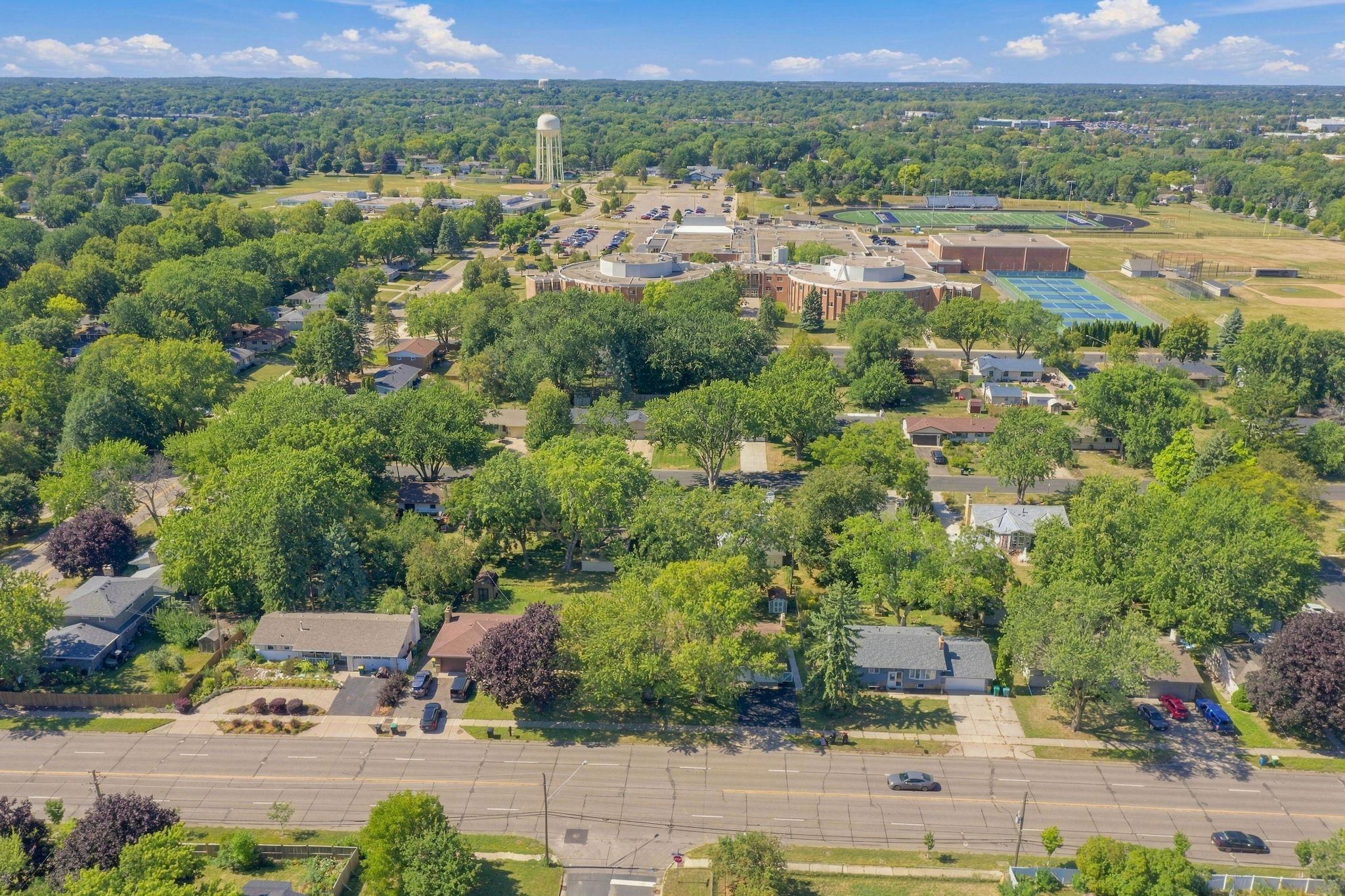 main property photo 29